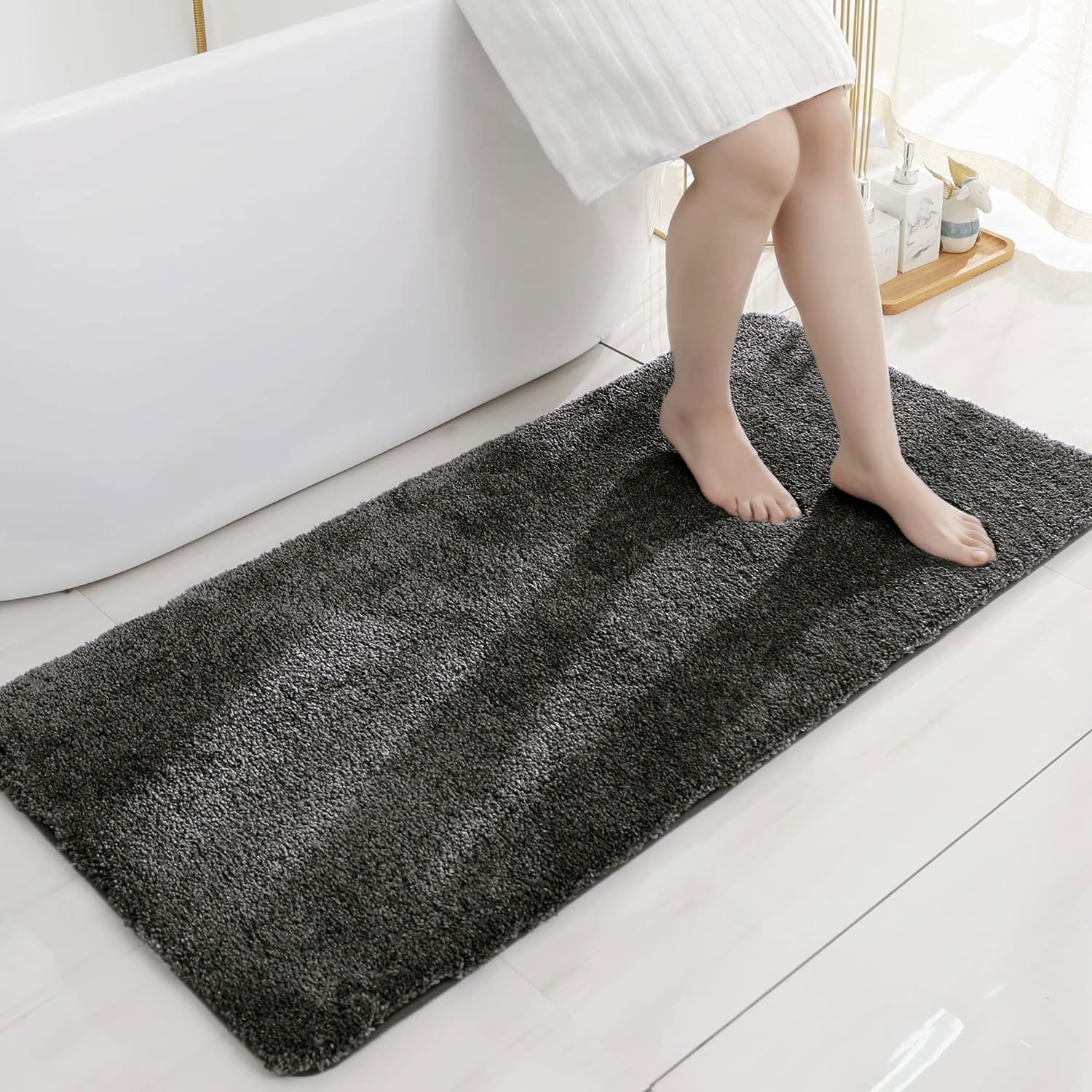 Flooring India Co Newman Bath Mat 2500 GSM Super Soft Microfiber Anti Skid Slip Water Absorbent Bathroom Mats for Bedroom, Home, Door (60x90 cm, Arabic Coffee)