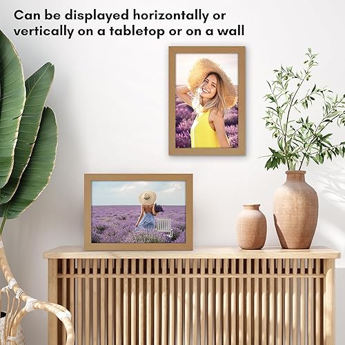 Miniatura 5 de Americanflat Portarretratos A4 en roble oscuro, madera de ingeniería con vidrio inastillable, formatos horizontales y verticales para pared y mesa,