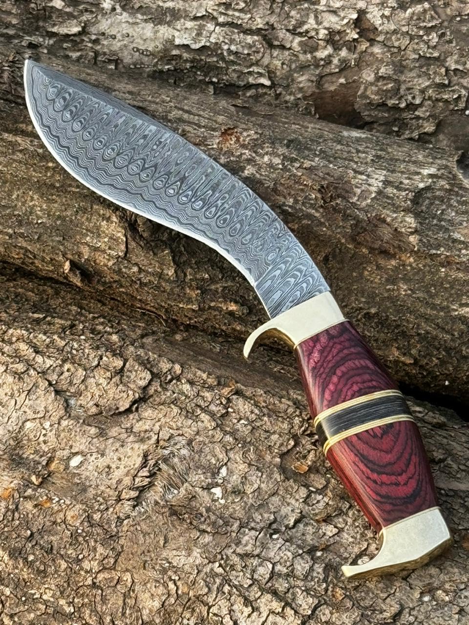 Handmade Damascus Steel Heavy Duty Kukri Knife Sharp Blade, With Leather Sheath Ideal for Hunting, Bushcraft, Survival Kukri knives Chopping, Camping, Outdoor Gift for Men Women
