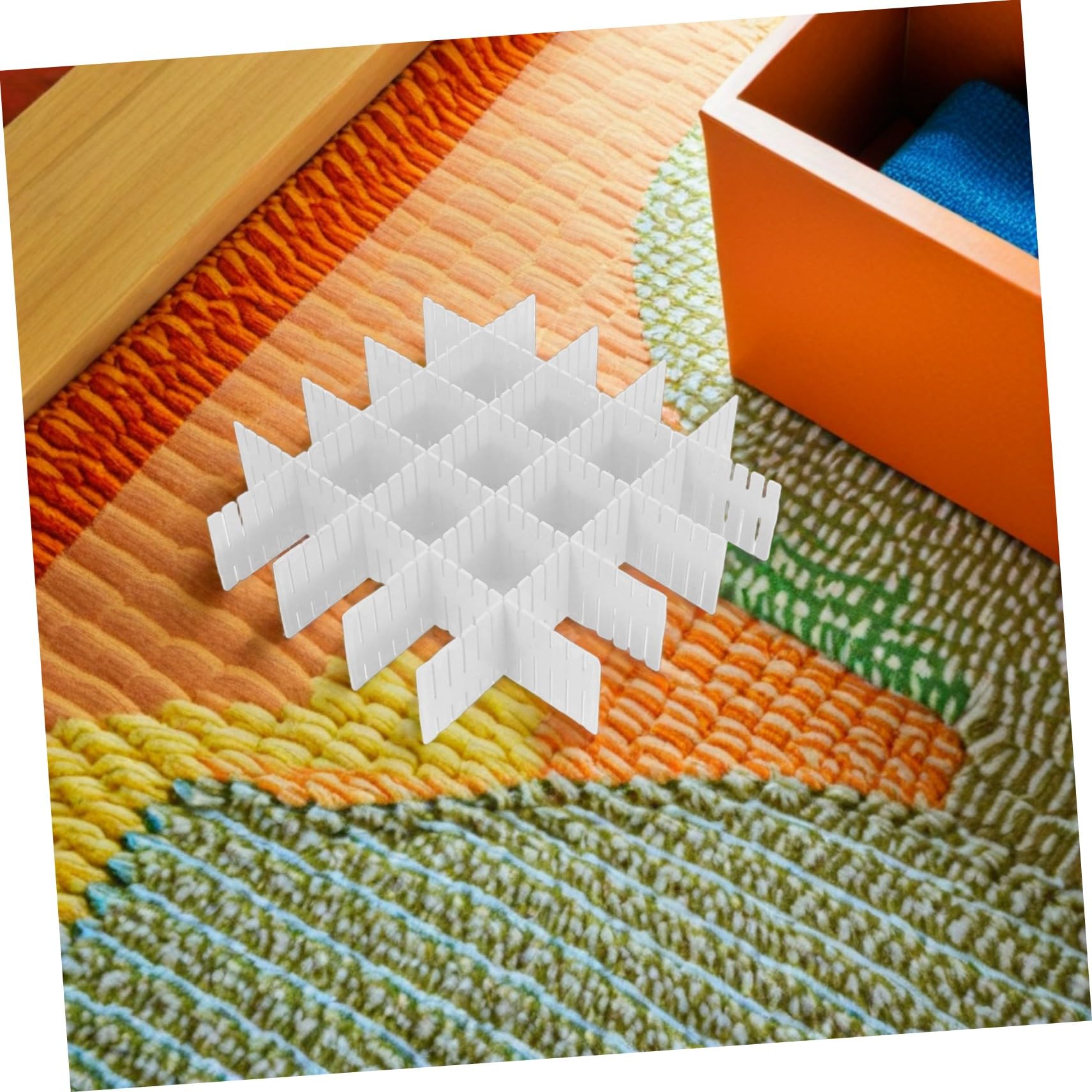 TOYANDONA 16 Pezzi Divisori in Plastica Regolabili Organizzatori Personalizzabili Griglia per Calze Biancheria e Trucco Ottimizzatori di Spazio per Ufficio Cucina e Camera da Letto