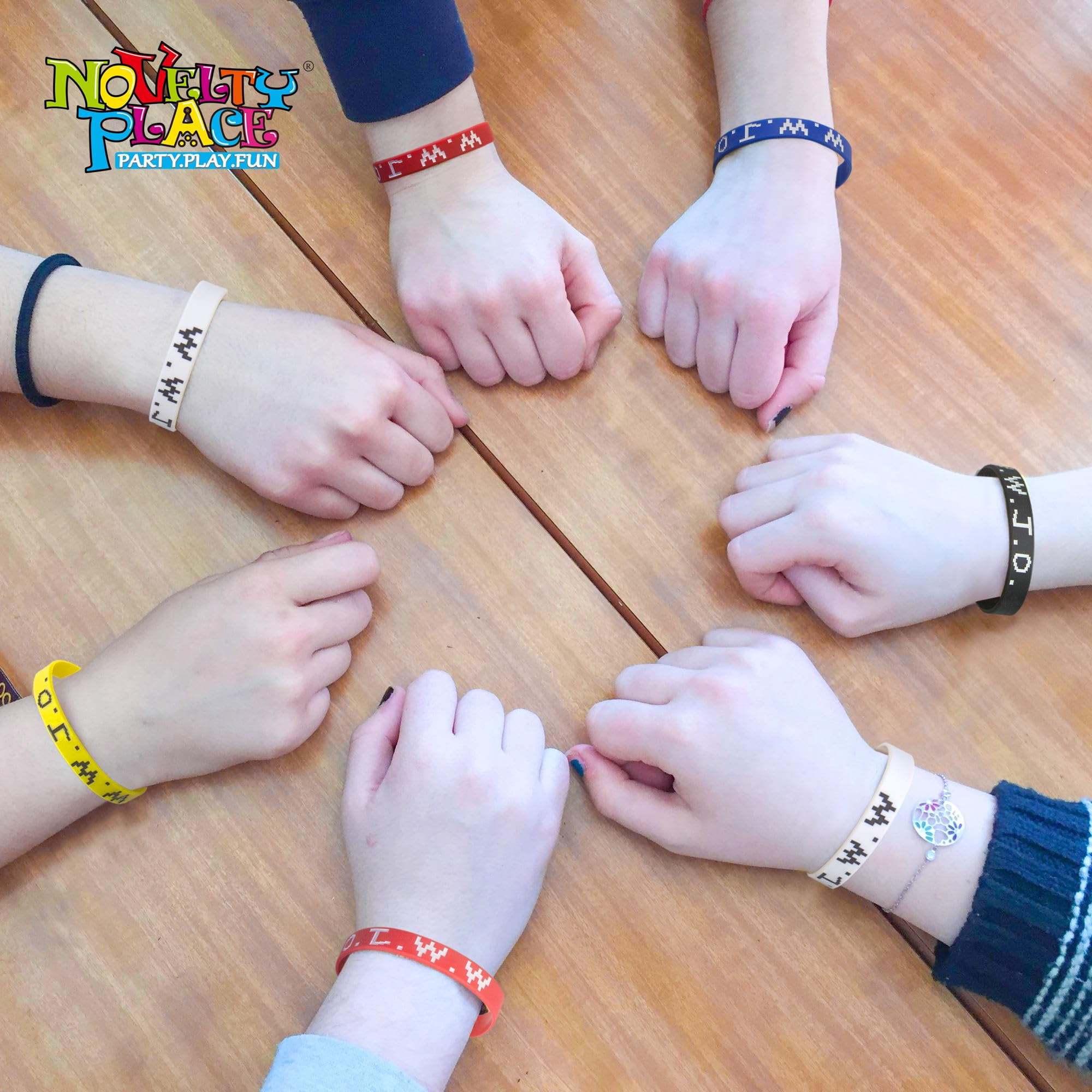 Novelty Place WWJD Rubber Bracelets, Pack of 20, What Would Jesus Do Silicone Wristbands for Men Women Party Favors Christian Jesus Inspirational Motivational Bracelet Christmas Gifts Church