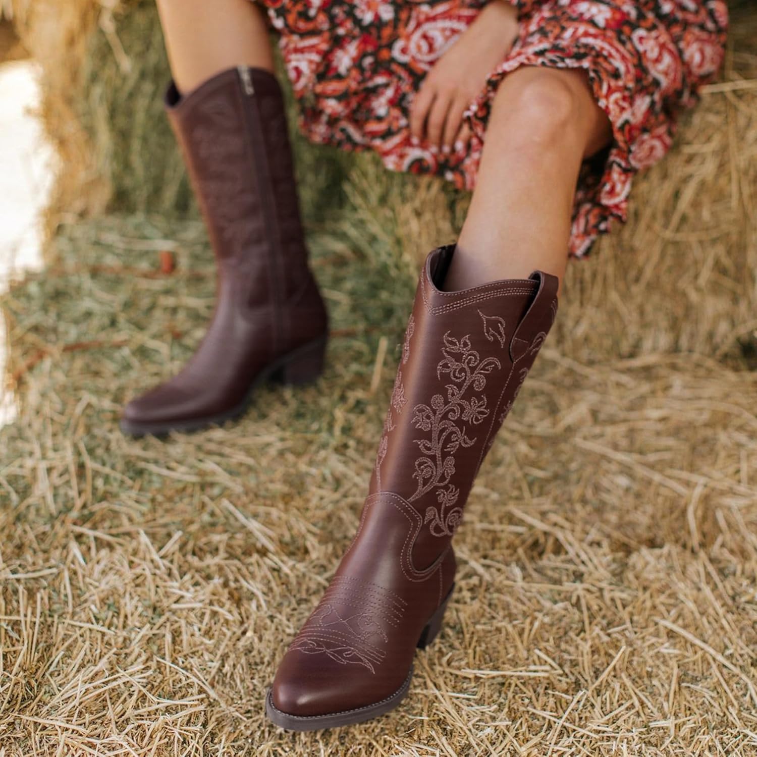 Vepose 9803 Cowboy Boots Women, Cowgirl Embroided Western Pull on Pointed Toe Mid-Calf Chunky Heel Boots with Inside Zipper