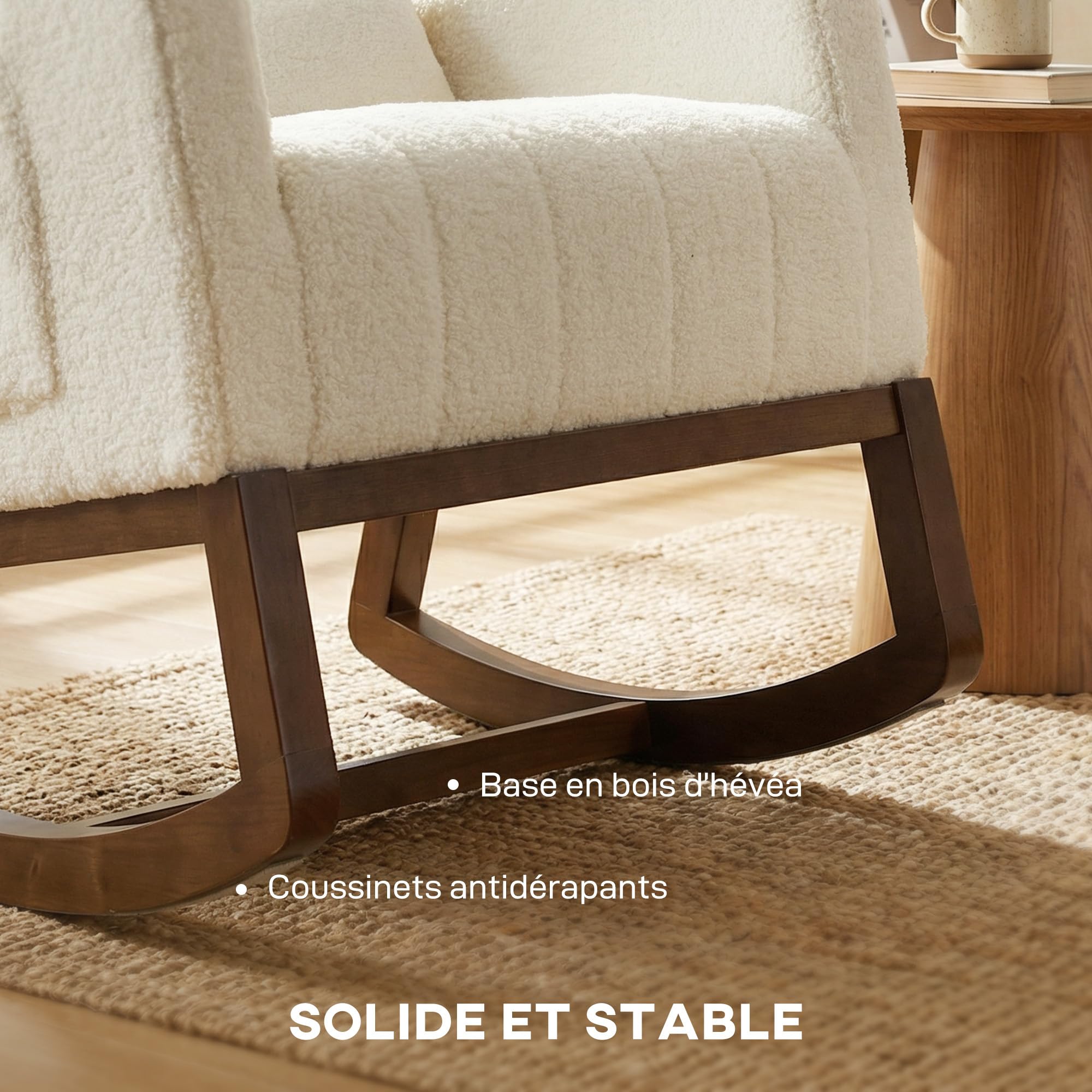 HOMCOM Fauteuil à Bascule, Rocking Chair en Flanelle Neige, Chaise à Bascule rembourrée avec Coussin Lombaire, Dossier Haut, Poches latérales et Base en Bois d'hévéa, pour Salon, Chambre, crème