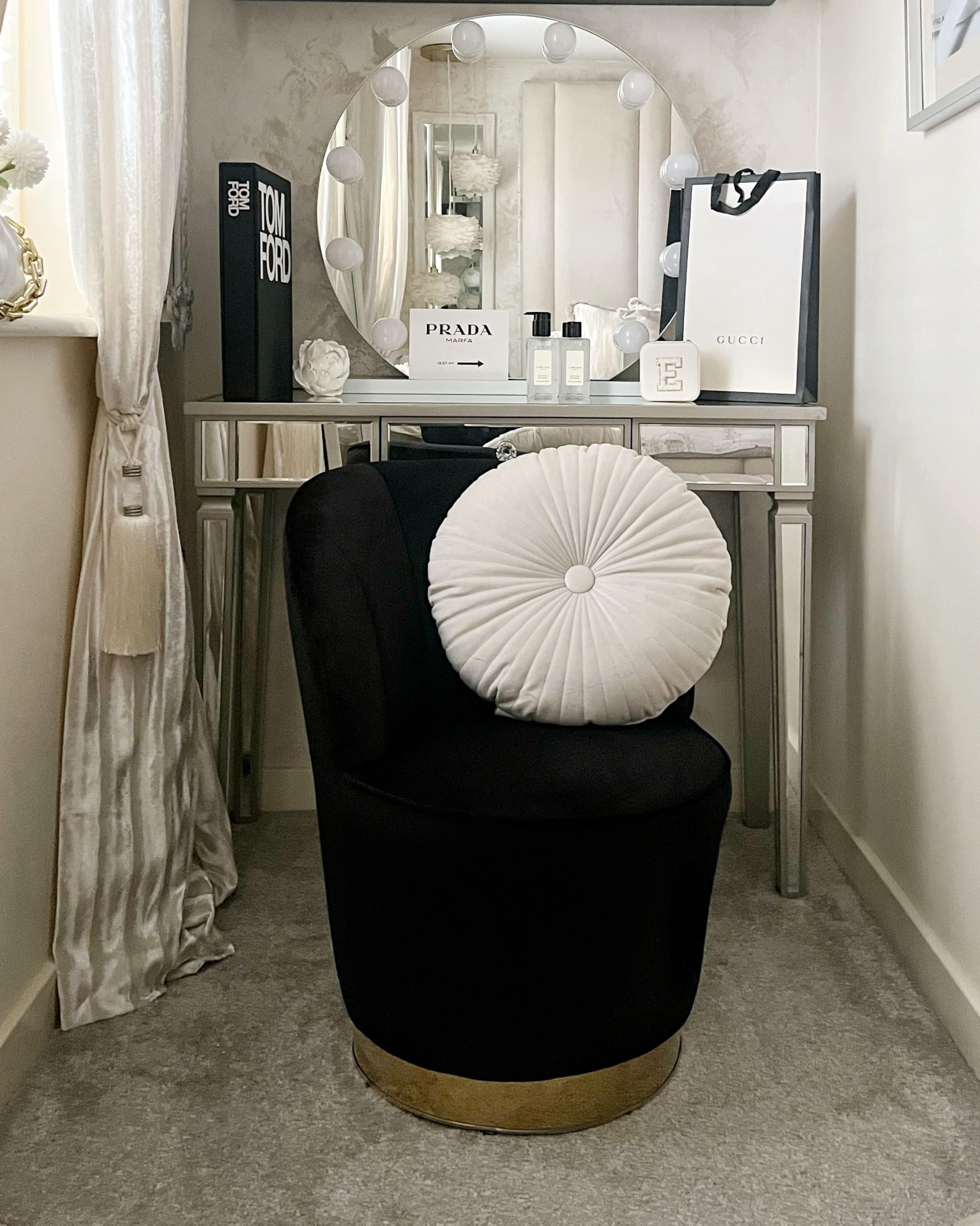 Beliani Trendy Sessel samtige Polsterbezug schwarz Alby