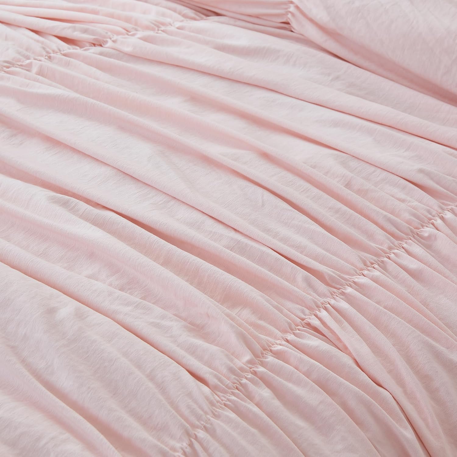 Wonderful 2 Piece Light Pink Ruched Ruffled Comforter Set with Pillow Shams,Twin Size Pleated Lightweight Comforter Set Bedding Set for All Season