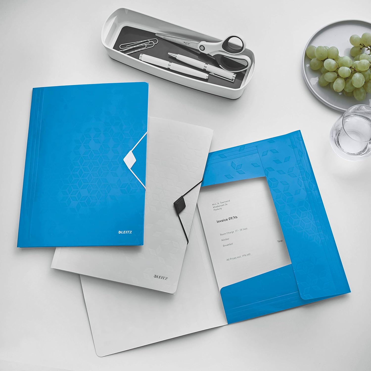 Leitz 3-Flap Folder, Holds up to 150 A4 Sheets, Elastic Closure, Flexible Plastic, Blue Metallic, Wow Range, 45990036
