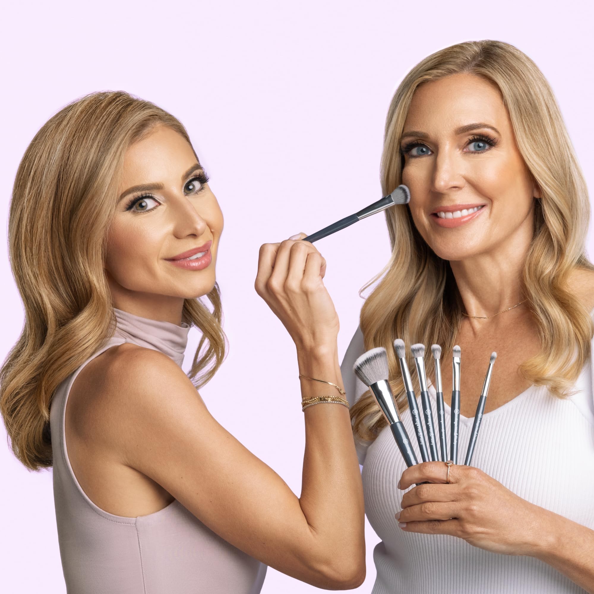 BK BEAUTY BRUSHES - ANGIE HOT & FLASHY - Juego de brochas de maquillaje (7 piezas) - Brochas de maquillaje para bases líquidas o en crema - Corrector debajo de los ojos | Brocha de maquillaje