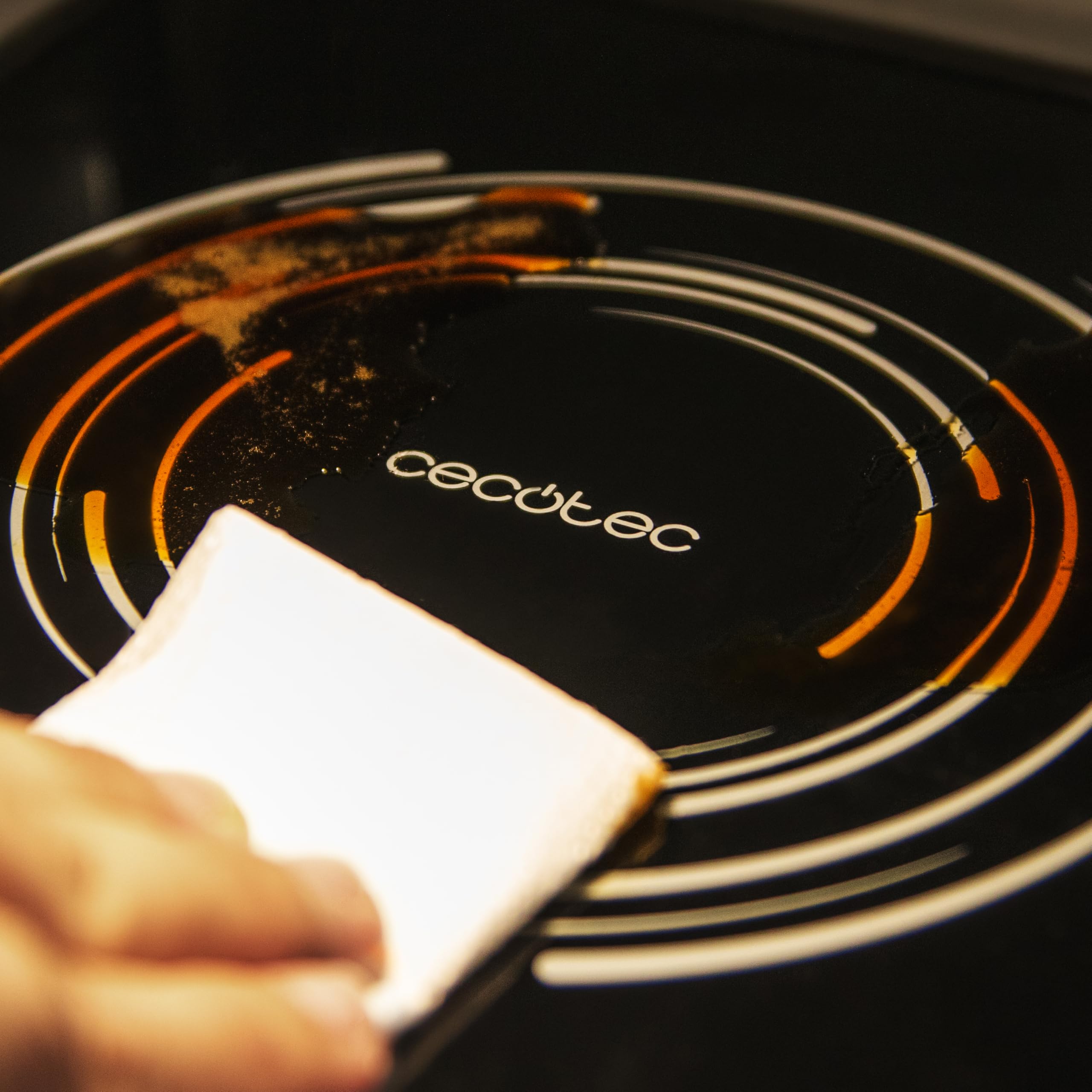 Cecotec Forno a Microonde 20L Proclean 3160 Flatbed Mirror. 700W e Grill 800W, Design Compatto, Interno Ceramico, Modalità Scongelamento, Timer 30 Min, Tecnologia 3Dwave
