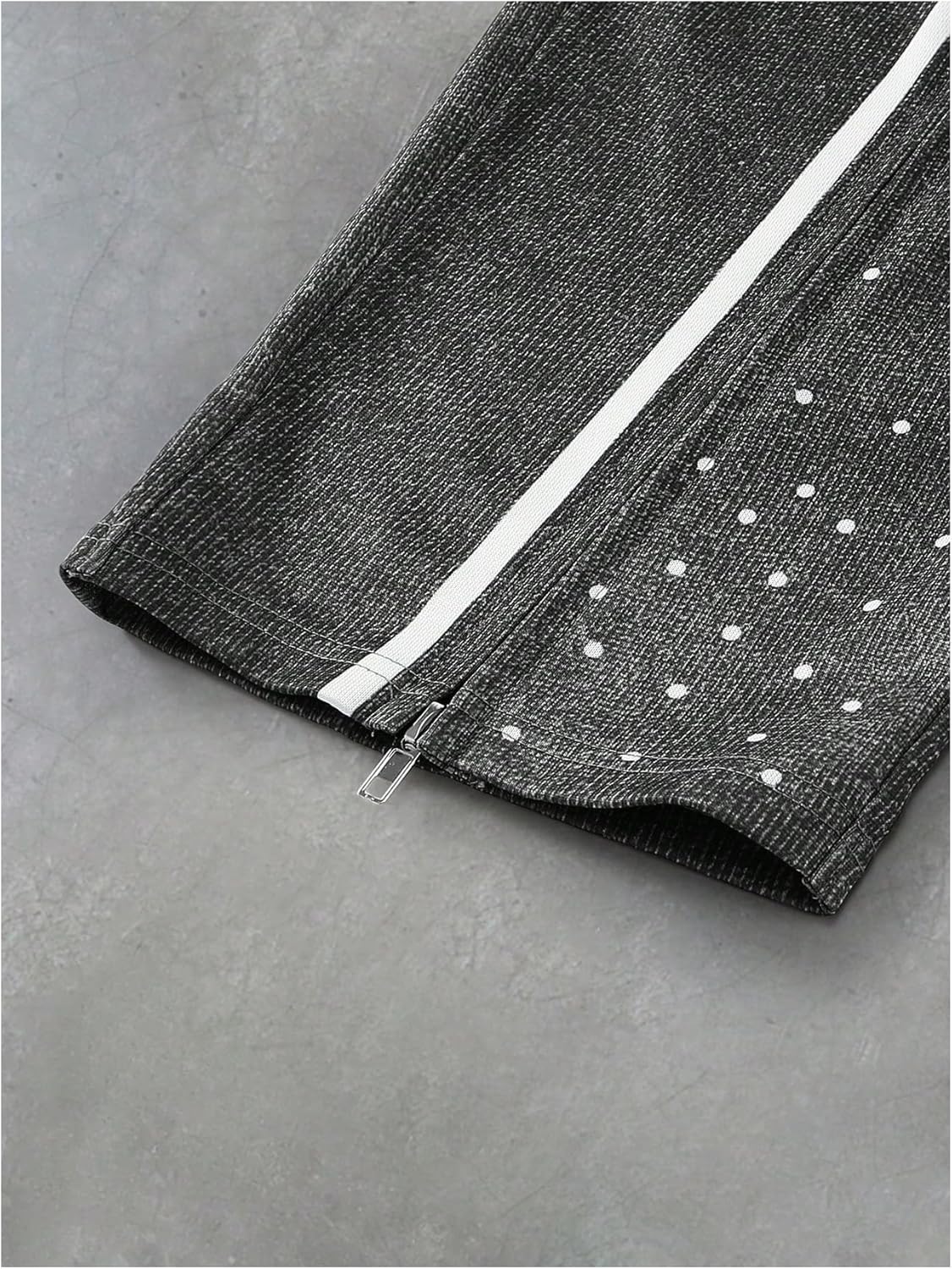 GORGLITTER Men's Letter Graphic Baggy Sweatpants Y2K Wide Leg Drawstring Acid Washed Track Pants with Pockets Streetwear