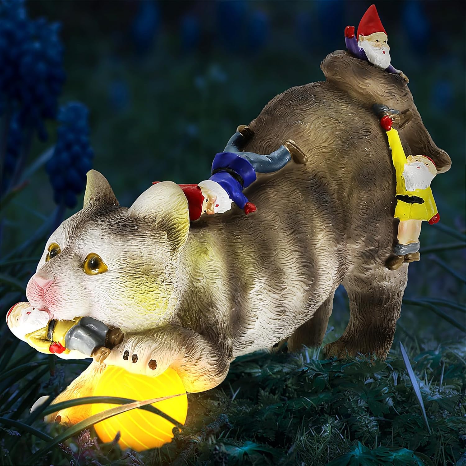 Lovinland Solar Garden Statues - Outdoor Decor - Solar Garden Gnomes & Cat Statues - Funny Cat Eating Gnome Figurine - Unique Birthday & Housewarming Gifts