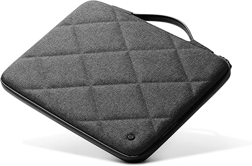 Twelve South SuitCase - Funda rígida protectora a medida con bolsillo interior y asa de piel para MacBook Pro M1 de 14 pulgadas, color gris oscuro