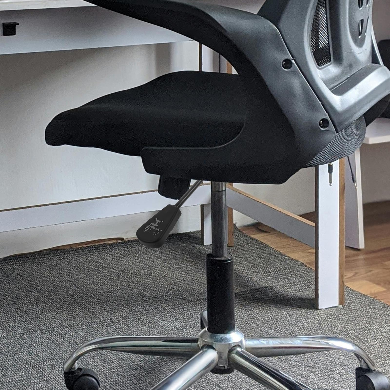 Drehbarer Stuhl und Einfacher Installation mit Robuster Konstruktion Teller aus Metall als Neigungsverstellmechanismus für Bürostuhlgestell