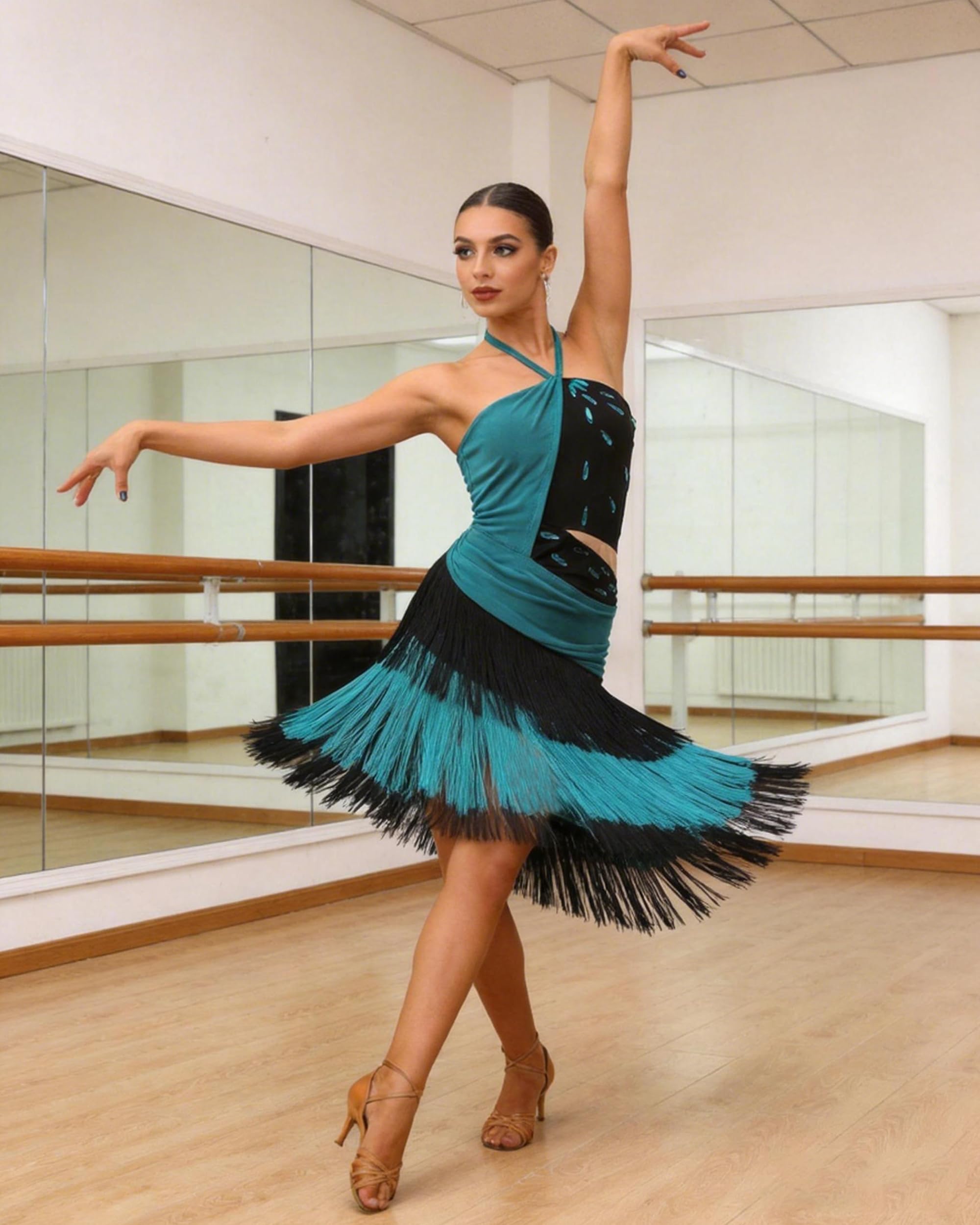 ROYAL SMEELA Abito da Danza Latino con Collo Halter,Vestito da Ballo Latino con Frange,Vestito Ballo Salsa Donna con Strass,Abiti Danza Tango Samba Rumba in Blu