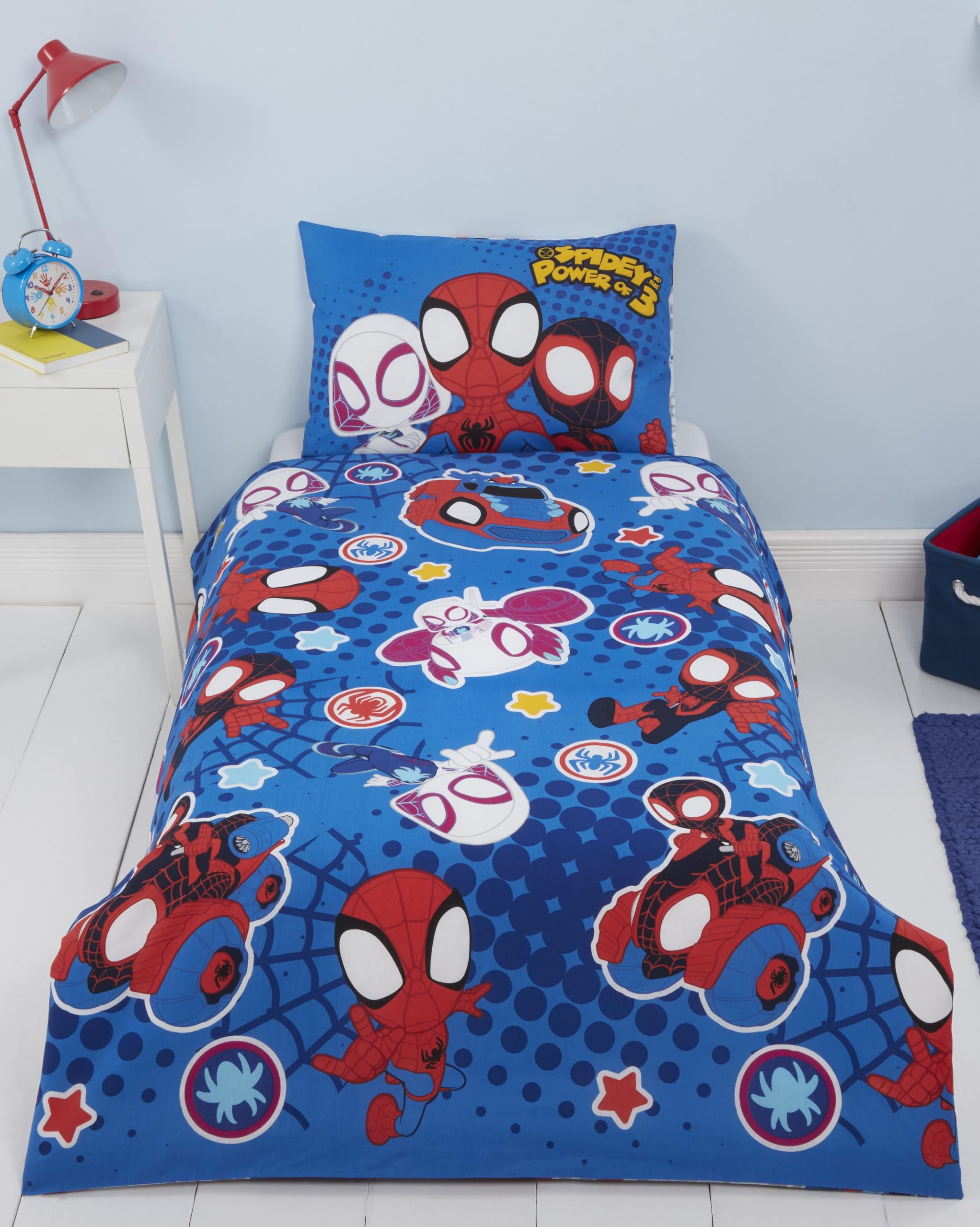 Spidey and His Amazing Friends Cot Bed Duvet Cover Set – Official Marvel Reversible Toddler Bedding with Pillowcase – 120 x 150cm – Soft 55% Cotton & 45% Polyester – Boys Cot Bed Bedding – Blue