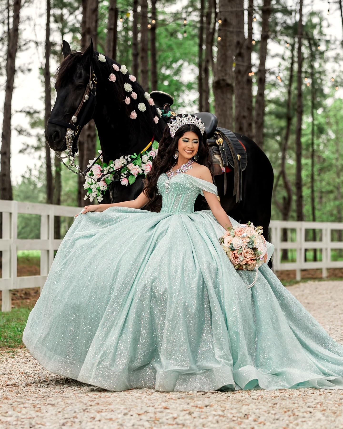 Zhangyo Off Shoulder Quinceanera Dresses Luxury Ruffle Tulle Sweet 15 16 Dress with Bow Sparkly Ball Gown with Train