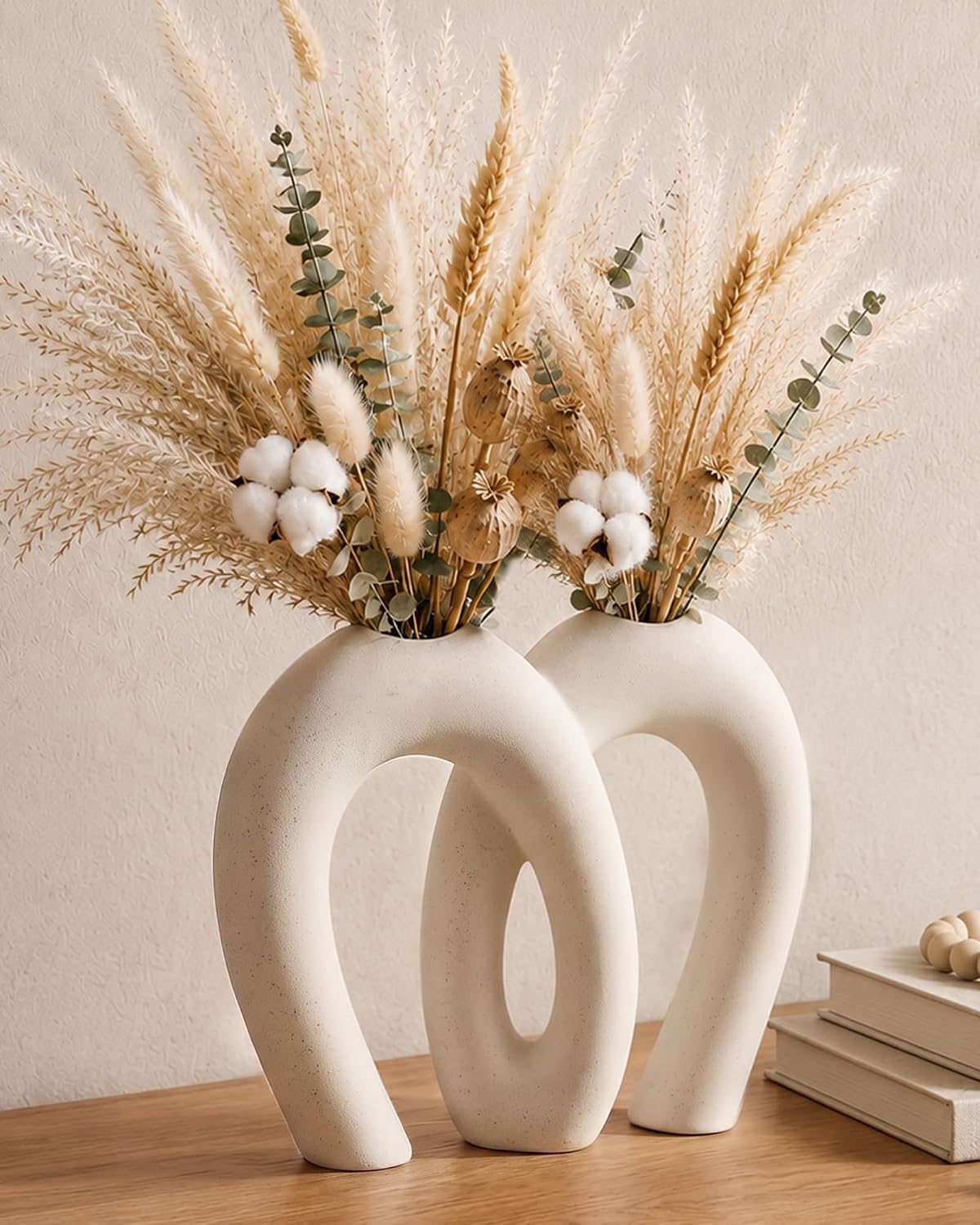 White Ceramic Flower Vase Home Table Decor Hug Heart Shaped Decorative Vase