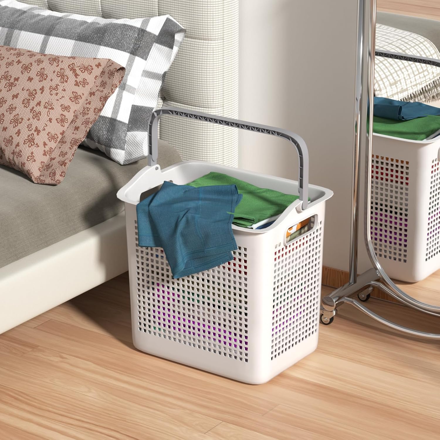 Set of 4 Large Hampers for Laundry with Handles, Plastic Laundry Baskets Bin, Dirty Clothes Storage Bin, White