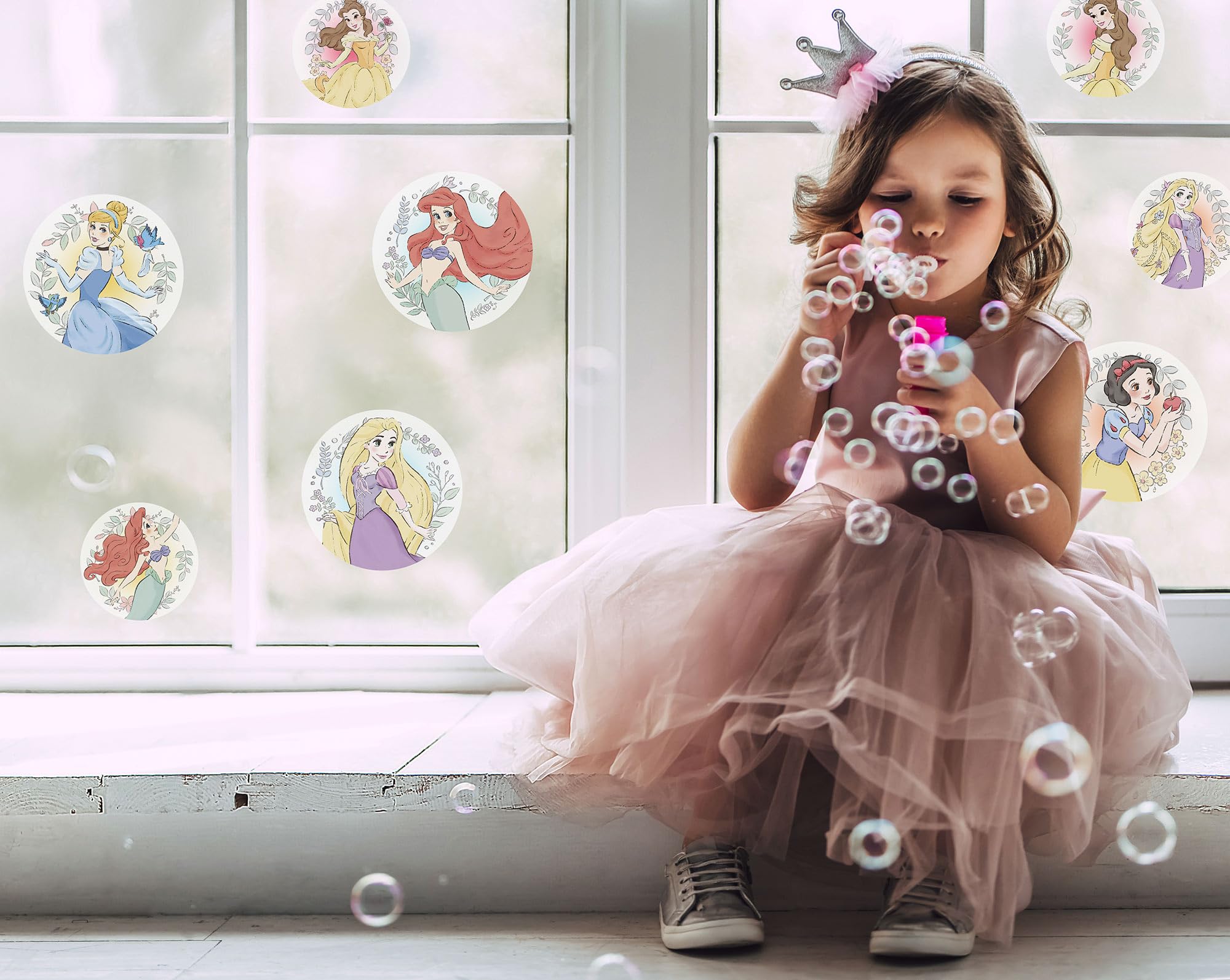Komar Women's Colourful Disney Princess Kindness Bubbles Window Stickers 30 X 30 Cm 2 Sheets For Nursery Baby Room Girls Room