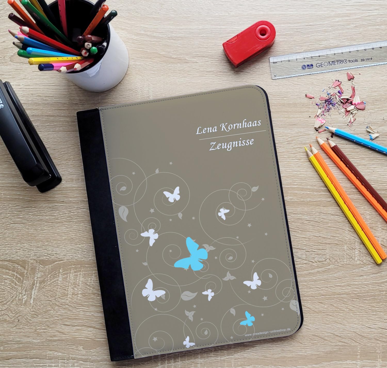 CreaDesign Zeugnismappe A4 Personalisiert - Mit 10 Klarsichthüllen | Giraffe Design