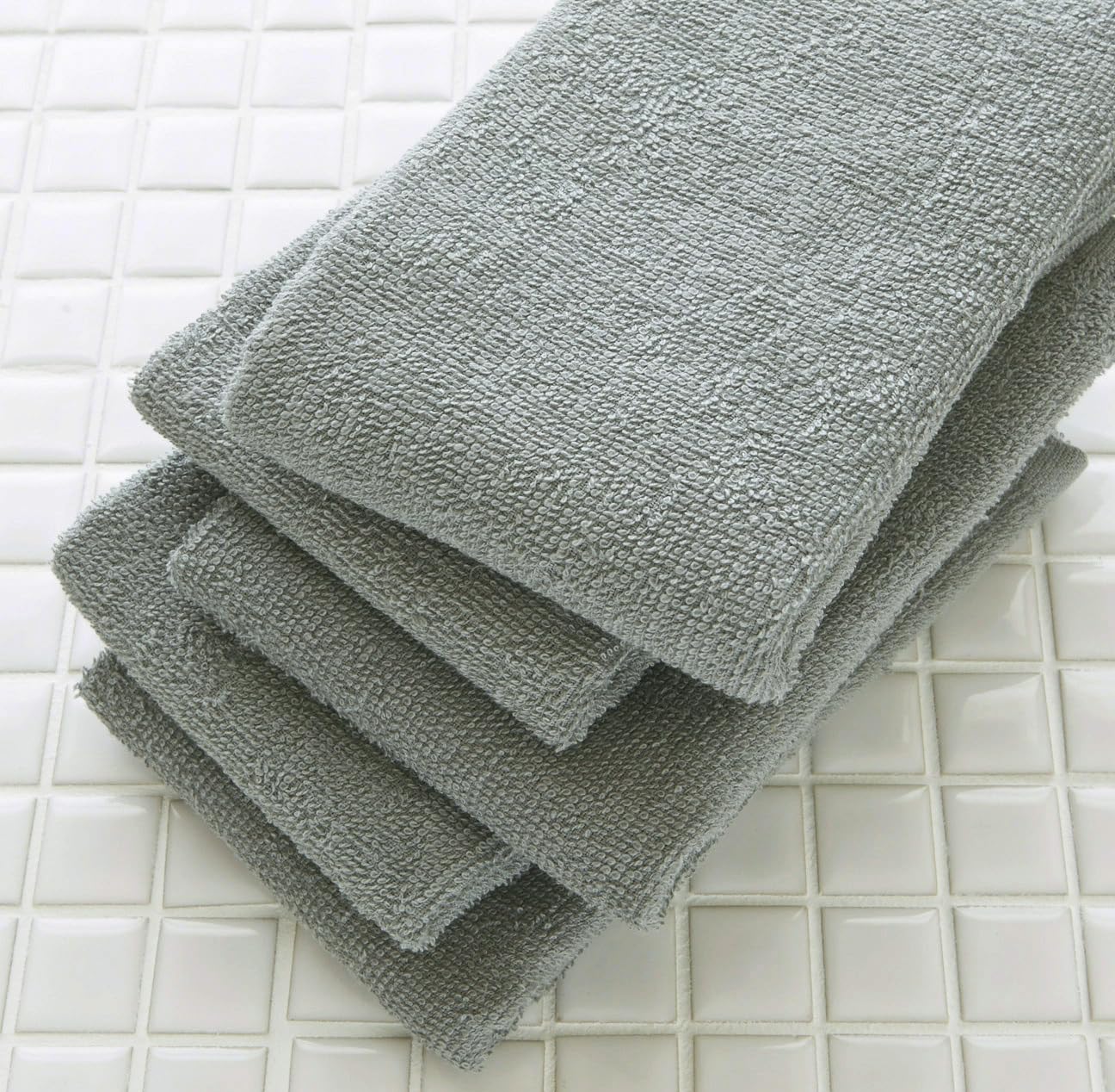 Amazon｜GamachaTowel フェイスタオル【 グレー 40枚セット 】キッチン