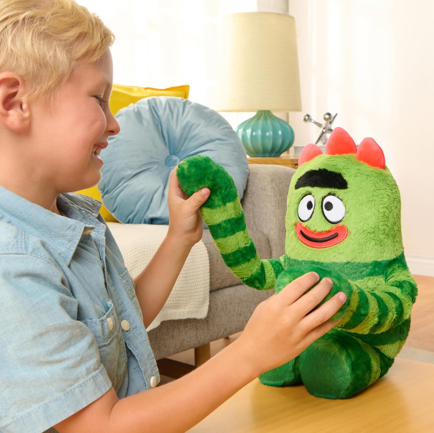 Yo Gabba Gabba! Dancey Dance Brobee - 10+ Sounds & Phrases - 3 Favorite Song Clips - Dance with Brobee - Toys for Kids and Preschoolers, Ages 3+