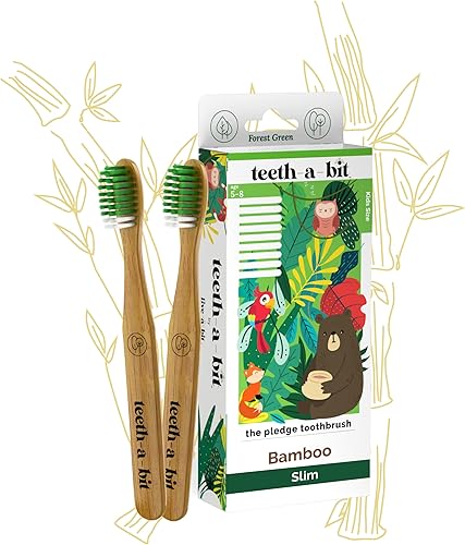 Miniatura 1 de The Pledge - Cepillo de dientes de bambú (5-8 años) con mango delgado, cerdas suaves sensibles a las encías, paquete de 2 (color verde bosque)