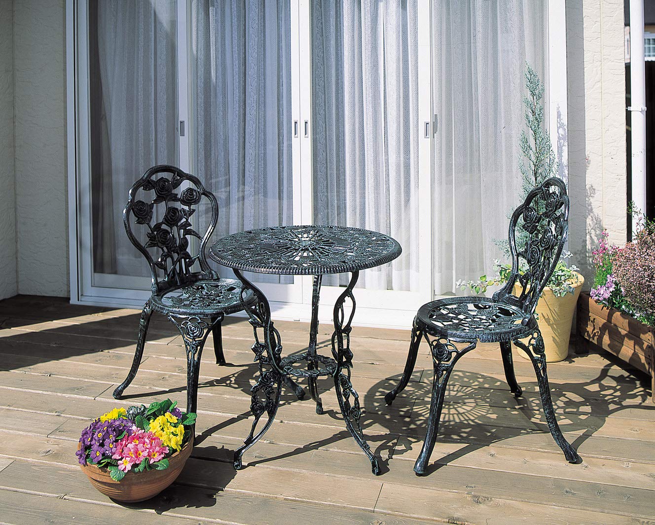 Takasho 3-Piece Bistro Set with Rose Design – Outdoor Patio Anti-Rust Cast Aluminium Garden Furniture Set for Park, Yard, or Front Porch (Bronze, 67 cm)