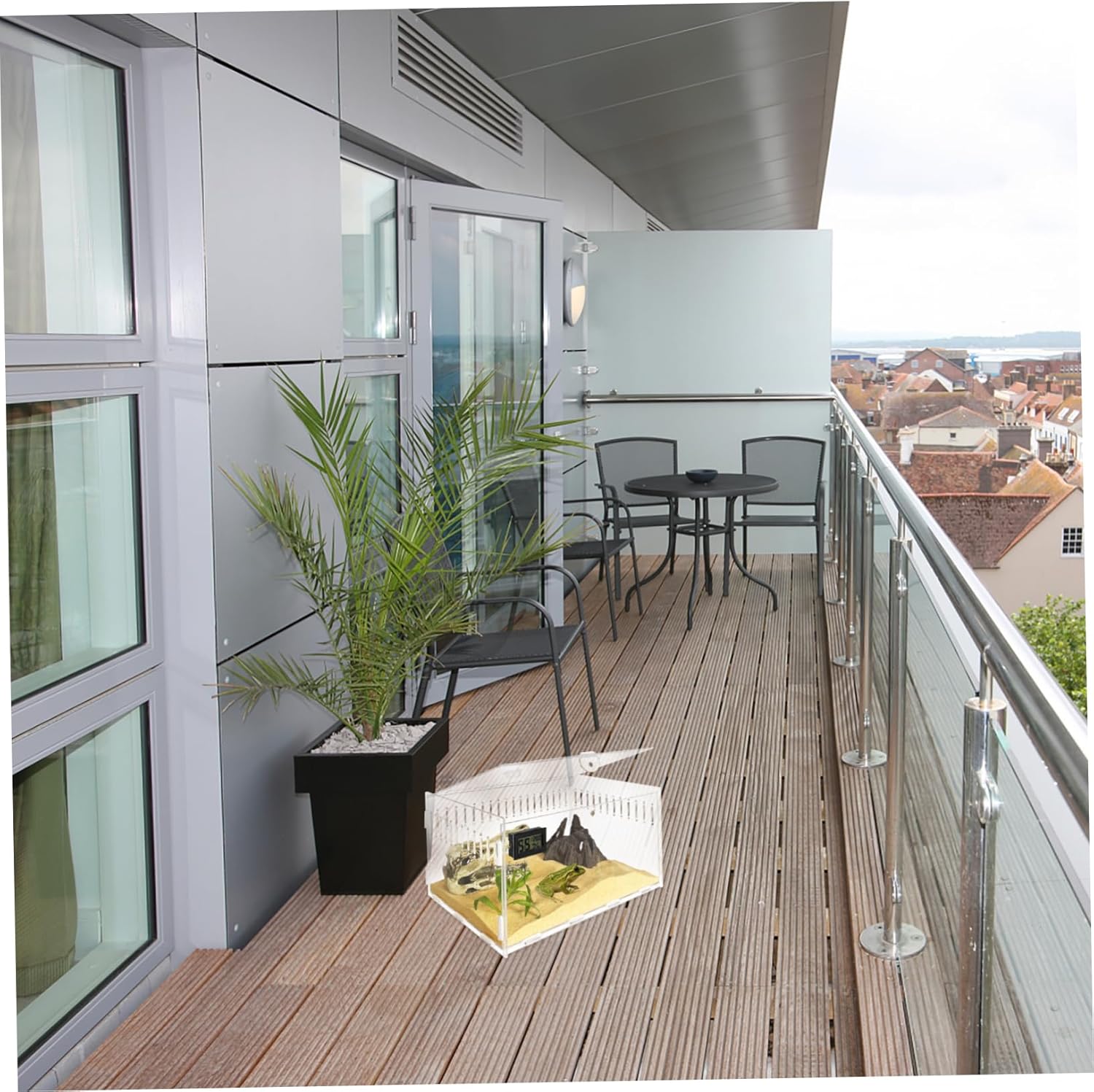 Premium Acrylic Reptile Cage with Ventilation Transparent Durable Pet Box for Snakes and Lizards Terrarium with Hygrometer for Stable Humidity and Comfortable Habitat