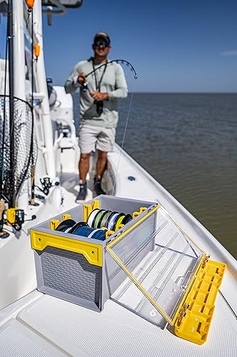 Miniatura 13 de Plano Edge 3700 - Caja de almacenamiento vertical de cebo y cebo espía, gris y amarillo, soporta hasta 52 cebos verticales, caja organizadora