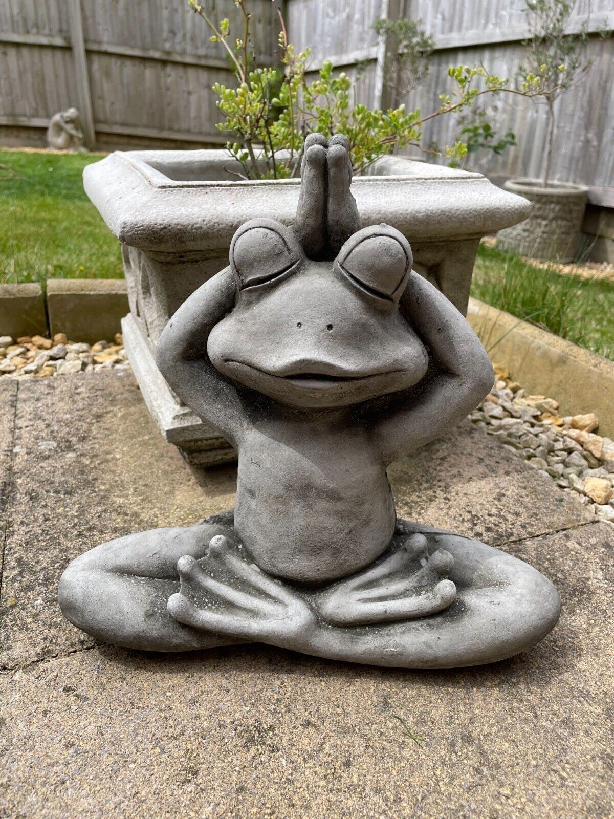 Statua da giardino in pietra di rana yoga | Decorazione per ornamenti da esterno per sculture animali