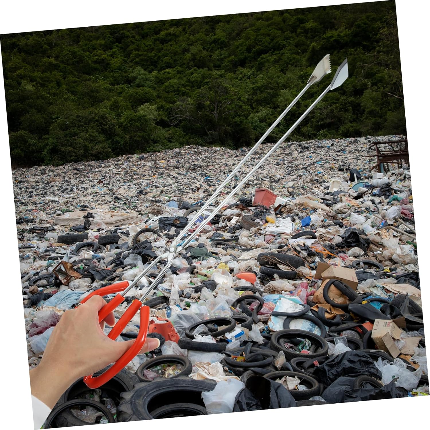 Handheld Litter Grabber Ergonomic Garbage Picker Tool for Easy Pickup Non Skid Grip for Outdoor Use and Home Cleanup