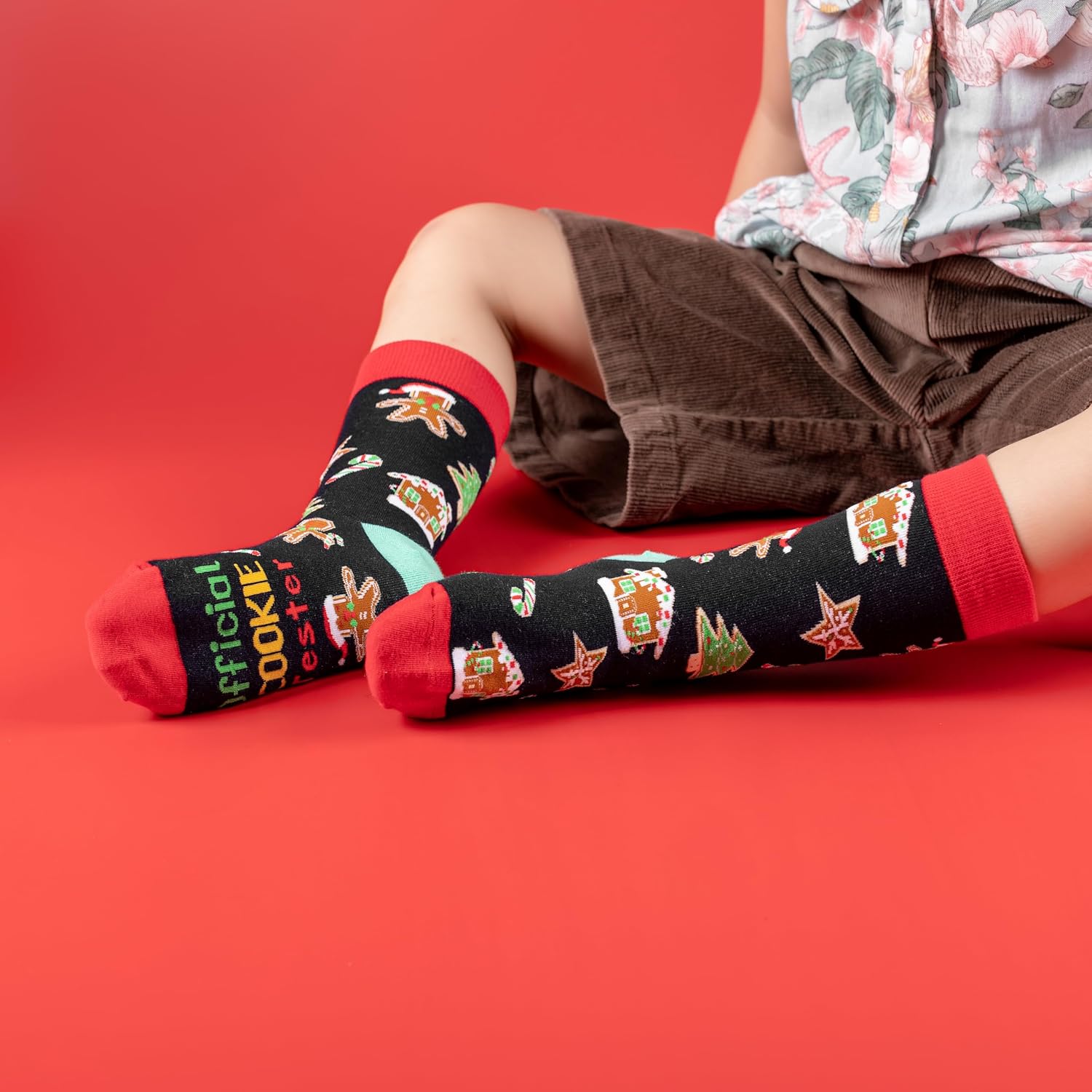 TOAMOUR 4 Pairs Christmas Socks for Kids, Gifts for Boys Girls, Fun Novelty Socks for Son Daughter