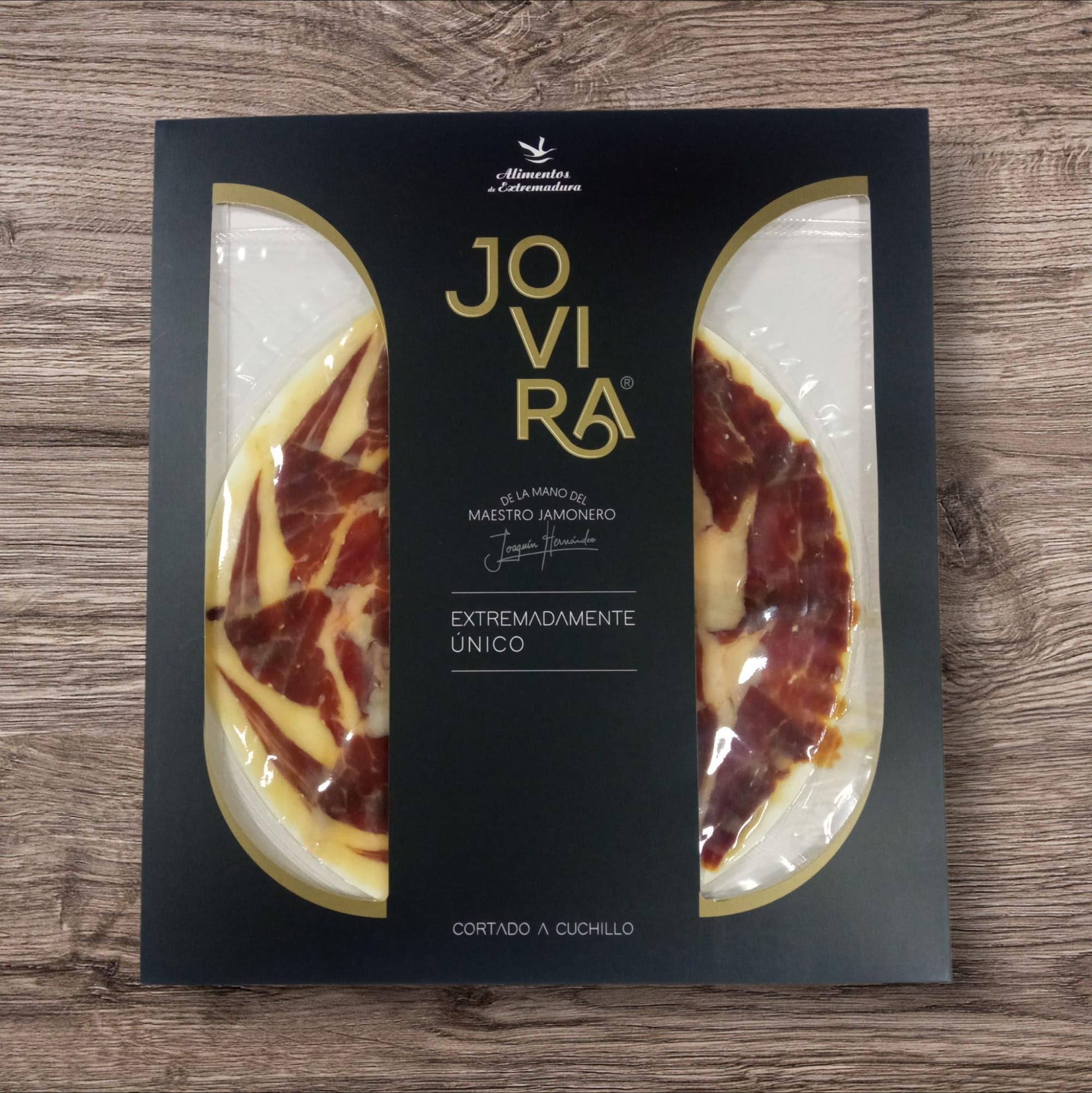 Cesta Regalo Extremadura Gourmet Sin Gluten Vino Blanco Árabe Loncheado de Lomo y Jamón Ibérico de Cebo Queso de Oveja Curado Miel Pura Natural Mermelada Cerezas Cesta Bambú – CORAZON EXTREMEÑO