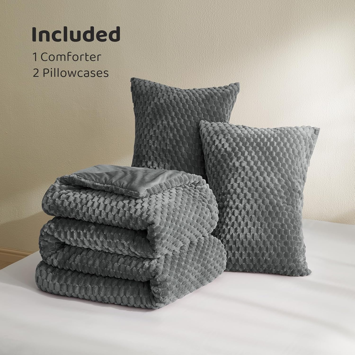 Petrichor Fluffy Queen Comforter Set - Ultra-Soft Gray Flannel Thick Comforter for Queen Bed, Luxury Warm Bedding Set for Winter & Fall, Cozy Fuzzy Bed Set 3 Pieces (1 Comforter & 2 Pillowcases) - Image 6