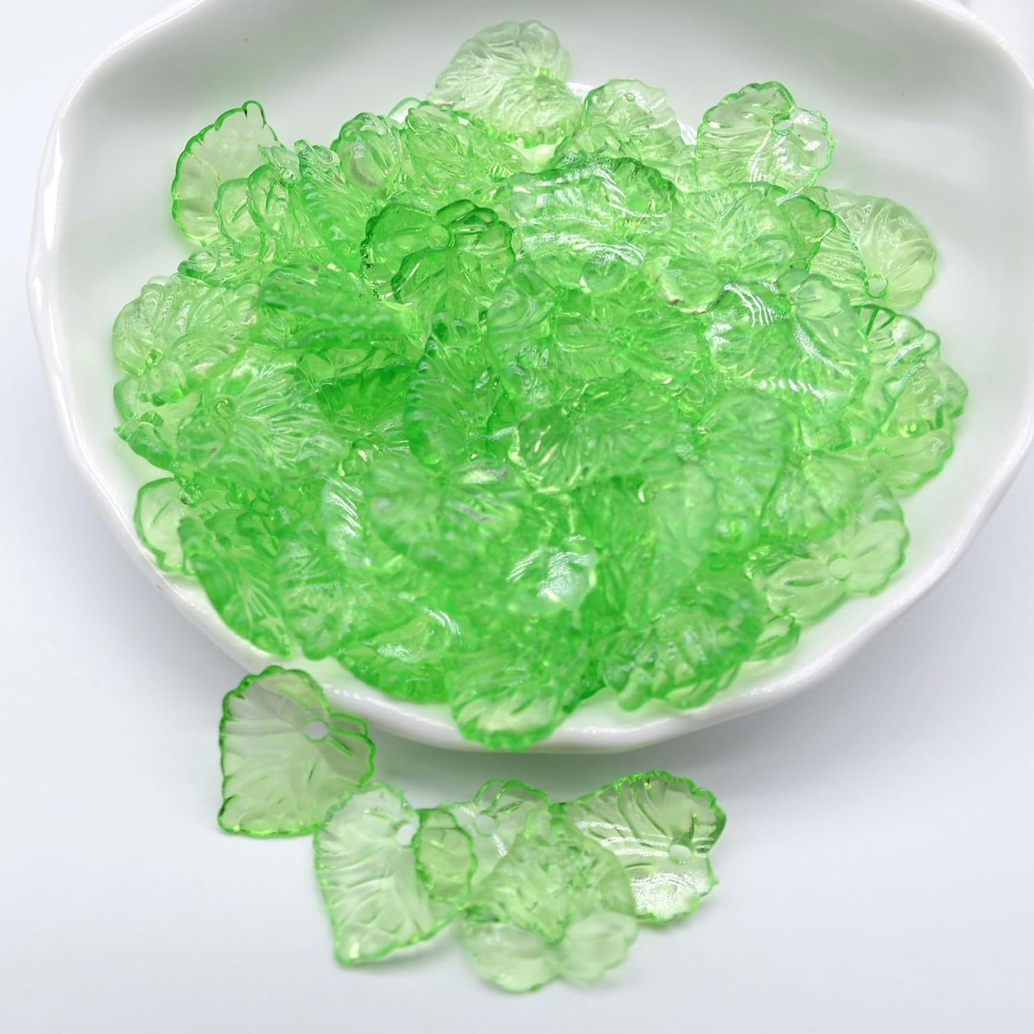 100Pcs 15mm Spring Green Acrylic Leaf Beads with Center Holes DIY Jewelry Making Supplies for Earrings, Bracelets, Necklace Charms, Boho Craft Bead Assortment - Image 6