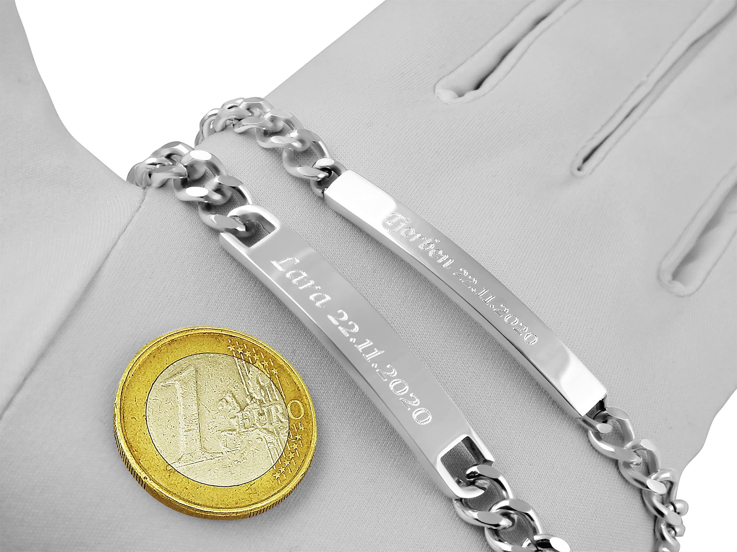 Pärchen Armband mit Gravur 2 Stück silber 20 cm und 21 cm - Armband personalisiert Edelstahl für Partner Familie Beste Freundin BFF - Partnerarmbänder 2er Set Armbänder für Paare