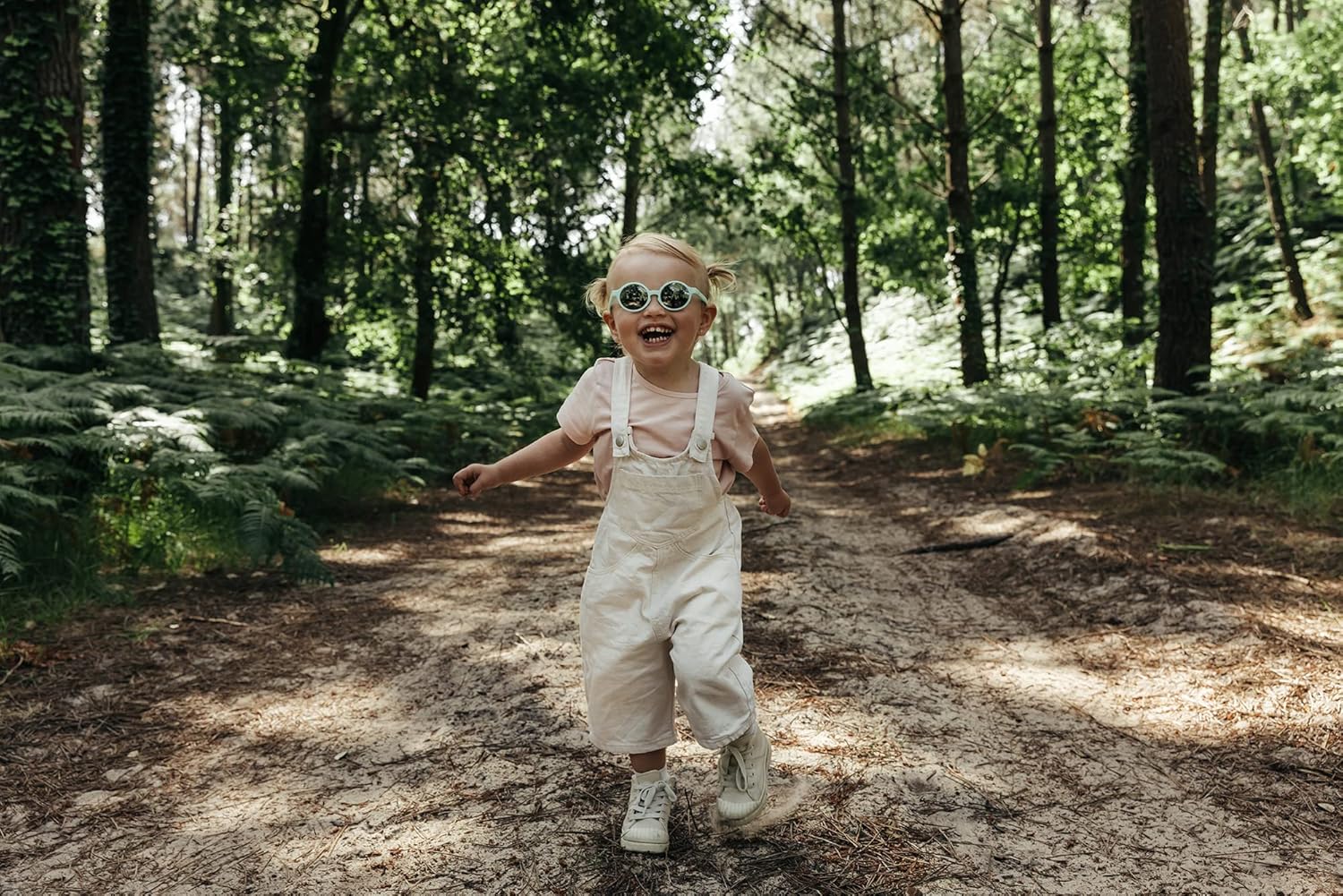 Julbo Walk Kids Sunglasses, Durable 100% UV Protection, Perfect Adventure Children