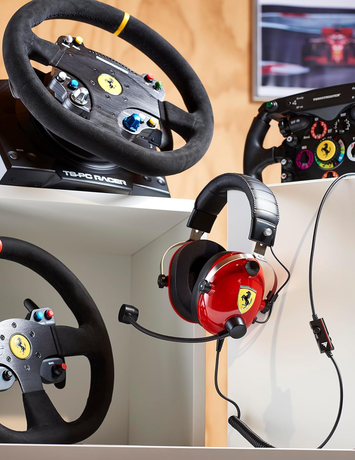 T.Racing Scuderia Ferrari Edition — The multiplatform Gaming Headset Inspired by The Ferrari Scuderia’s Real paddocks,4060105