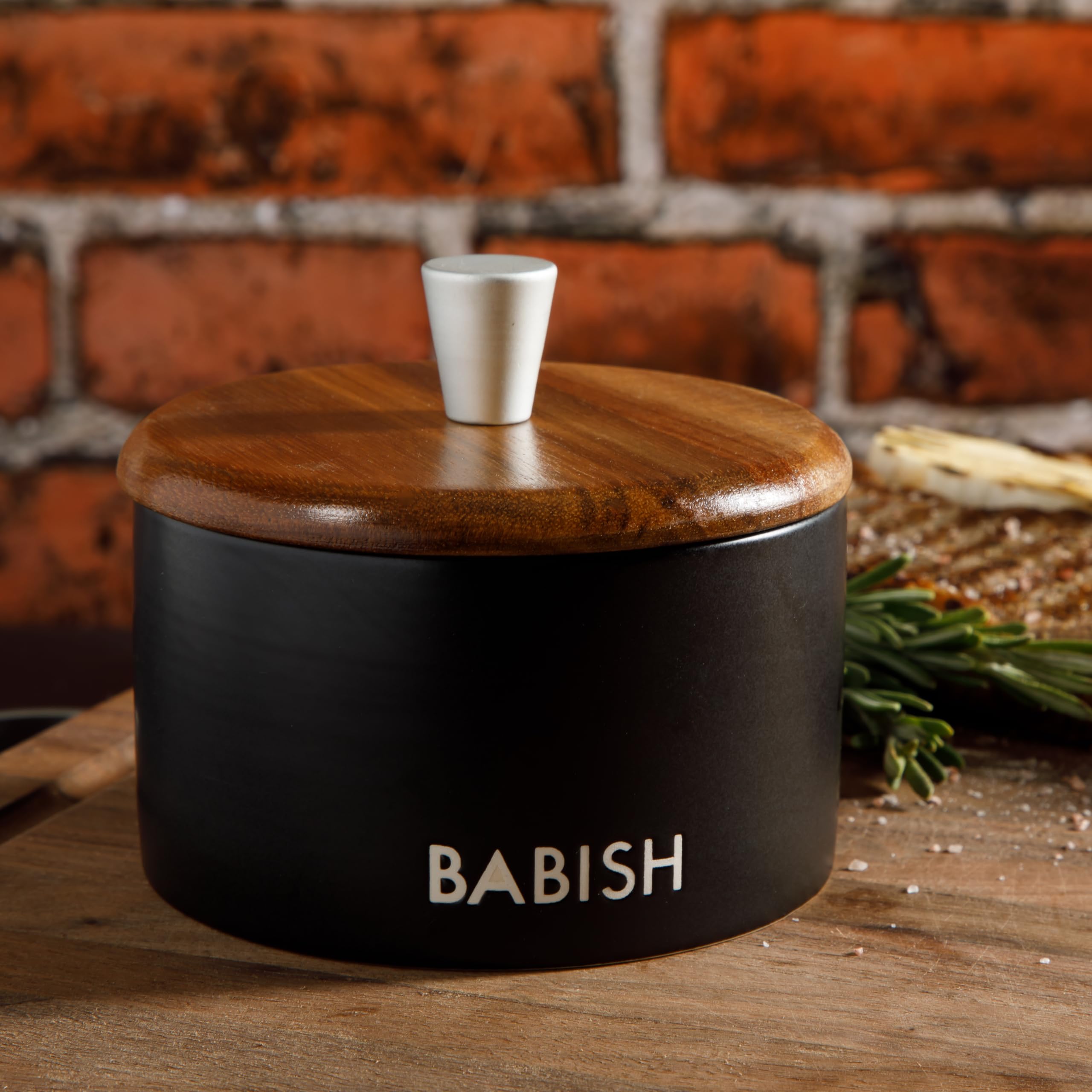 Babish Piwnica solna z kamionki z drewnianą pokrywką - 10 cm x 8,9 cm