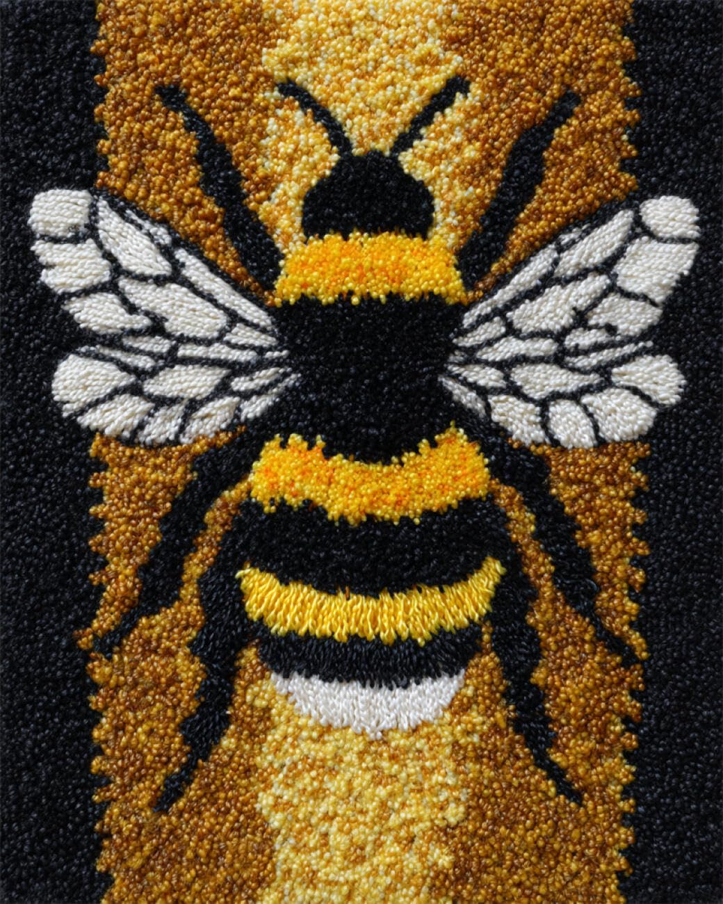 AxiangziK DIY Rug Making Kit Cartoon Bee Latch Hook Rug Making Kit for Adults,Cross Stitch Set Carpet Tapestry Needlework 31x45in