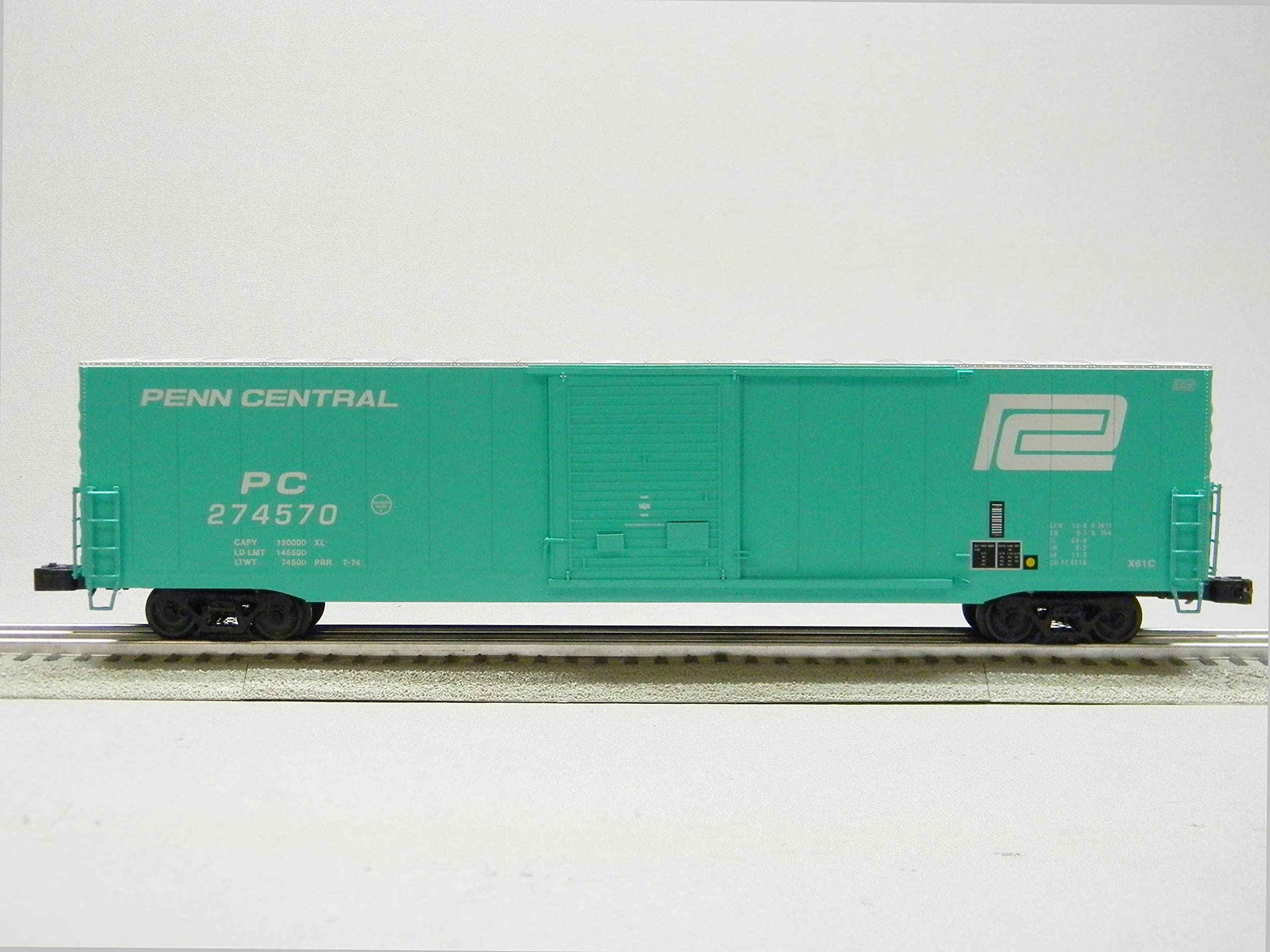 Roundhouse LV 50' BOXCAR #7053