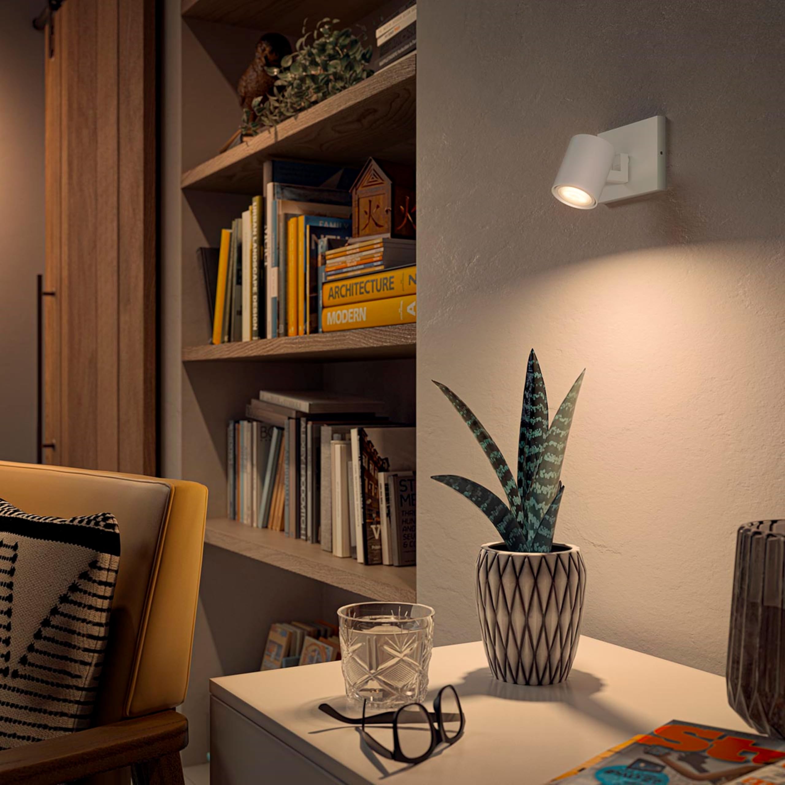 Philips Hue White Ambiance Runner 1 Spot Blanc, 1 ampoule LED GU10 5 W, Intensité variable, Couleurs entièrement blanches, Contrôlable via application, Compatible Amazon Alexa, Nouvelle génération