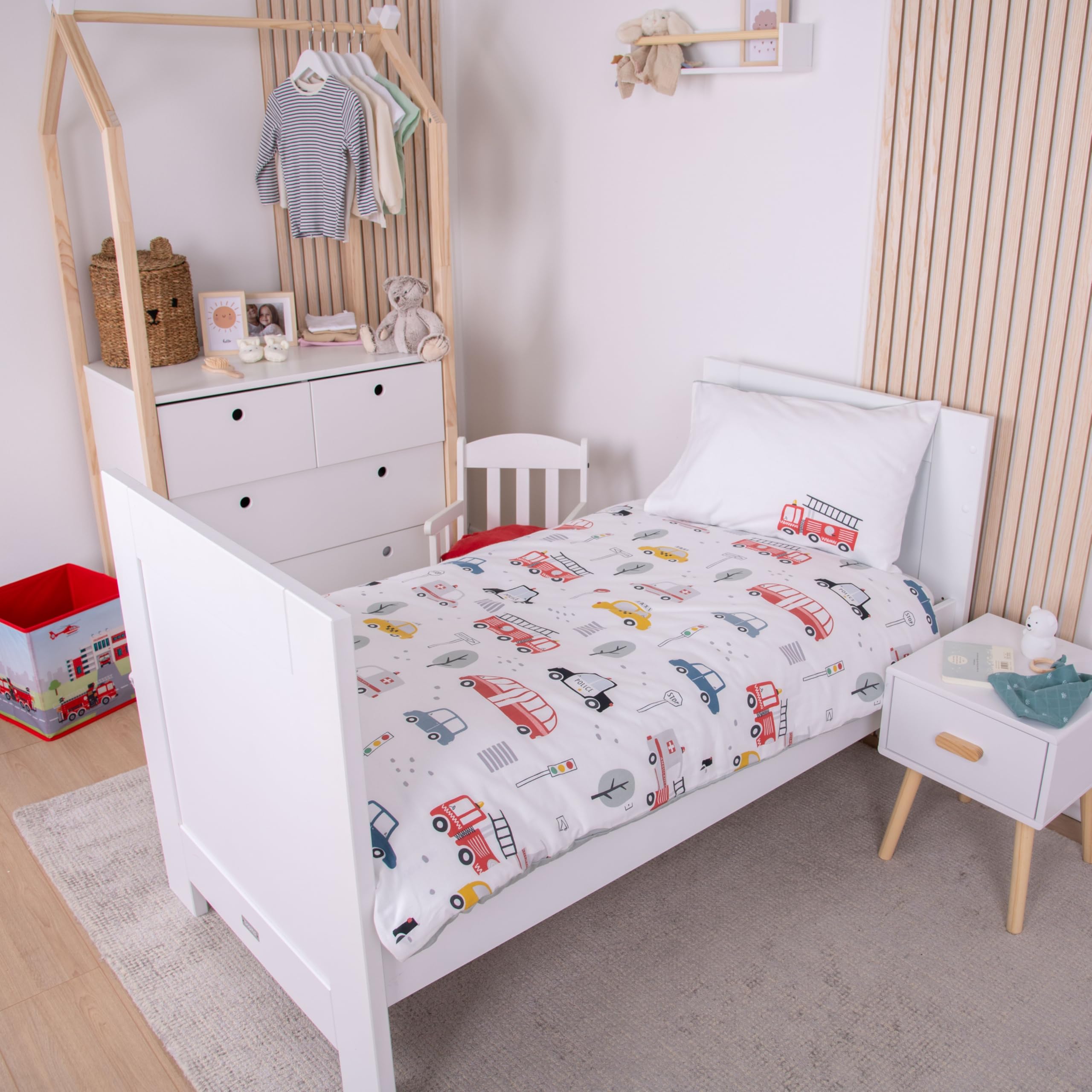 Herding babybest Flanell-Bettwäsche-Set, Fahrzeuge, Kopfkissenbezug 40 x 60 cm, Bettbezug 100 x 135 cm, 100% Baumwolle/Flanell, Grün