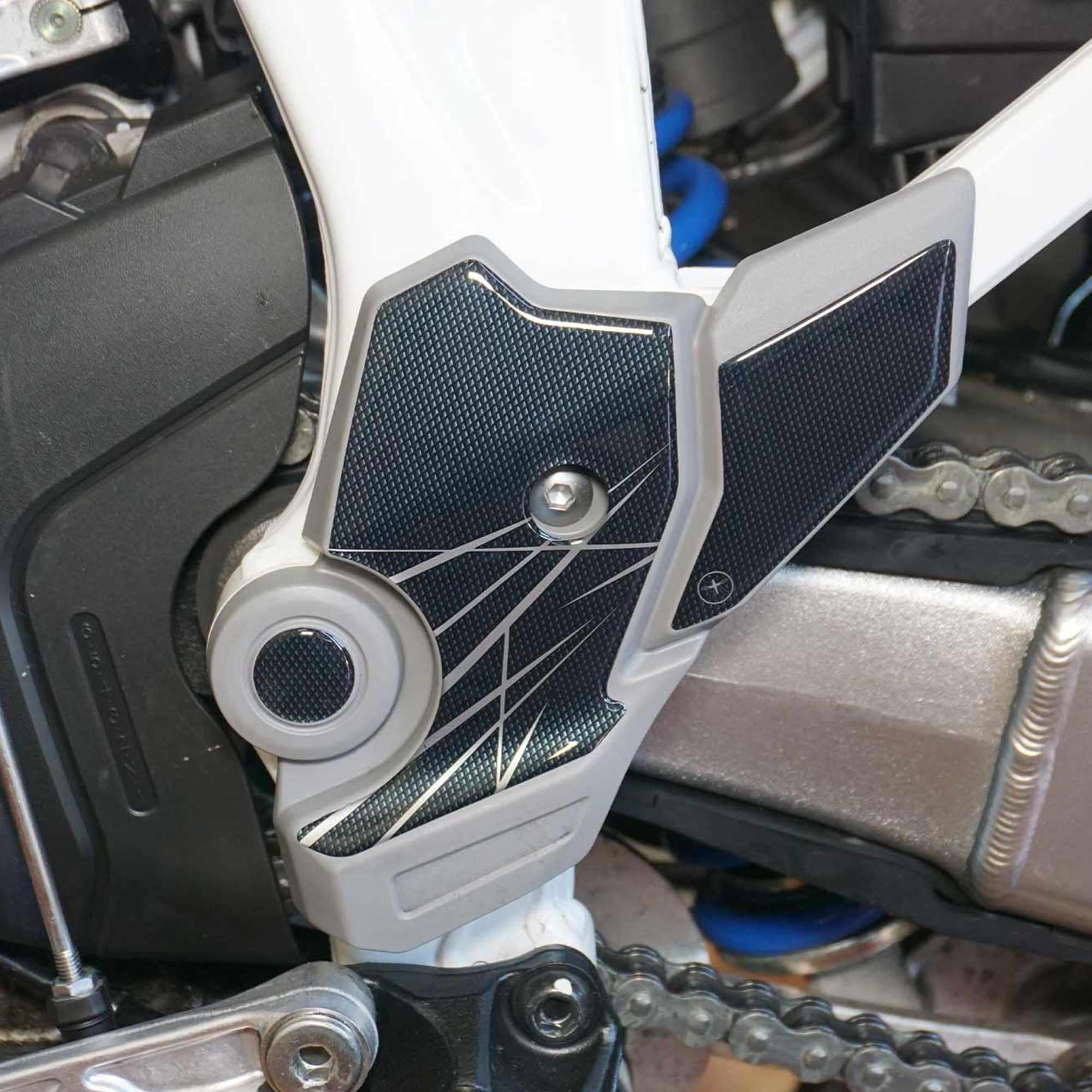Autocollants 3D moto kit protections résine Honda Africa Twin 1100 L