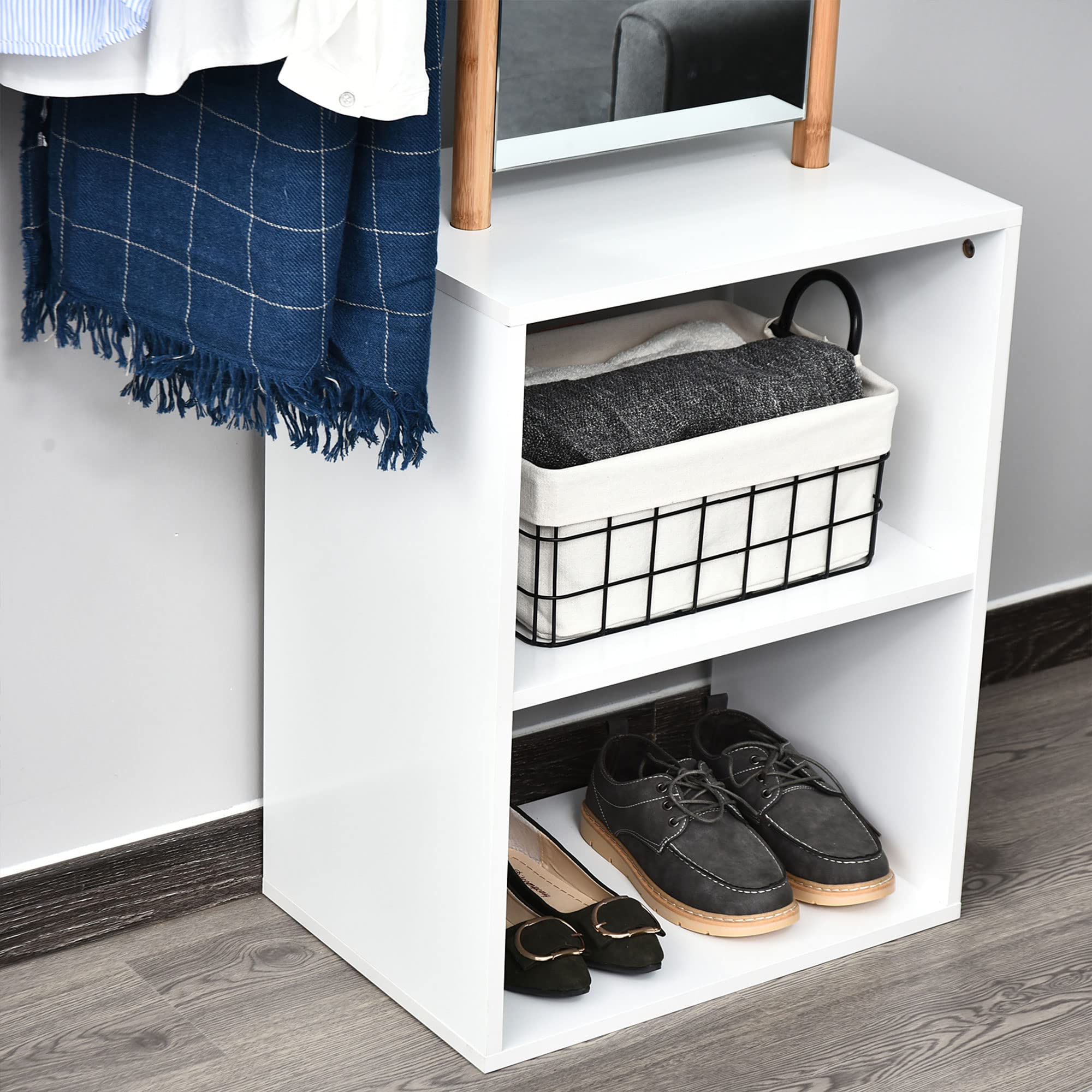HOMCOM Porte-manteaux meuble d'entrée vestiaire penderie avec miroir 4 patères 2 niches dim. 100L x 34l x 164H cm MDF blanc bois massif bambou