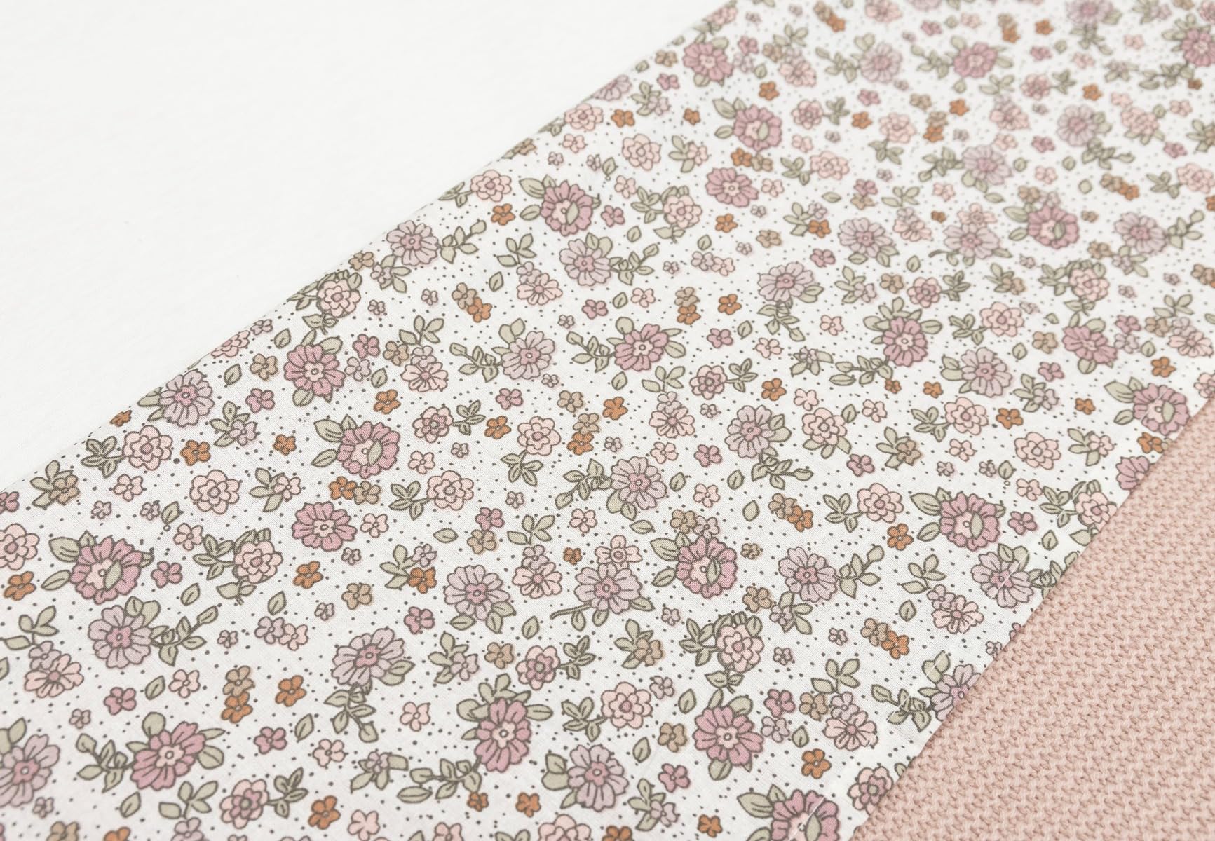 Jollein 008-524-67045 Children's Bed Sheet Retro Flowers 120 x 150 cm, Multi-coloured, 120x150 cm - Image 2