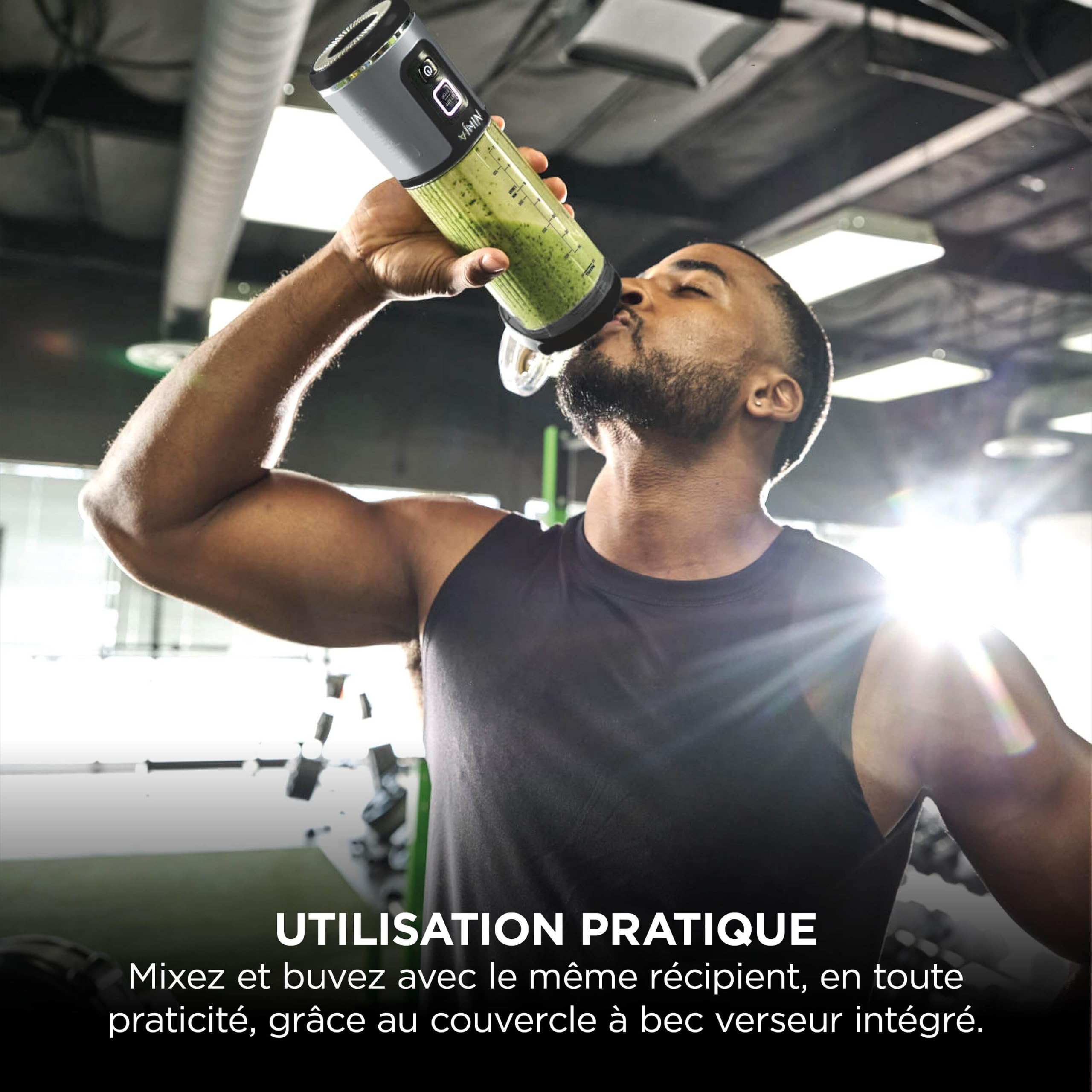 Ninja Blast Blender portable, 530 ml, couvercle résistant aux fuites et bec verseur, mini blender sans fil puissant, rechargeable, smoothies, shakes protéinés, mixe fruits et glaçons, noir, BC151EUBK | couvercle résistant aux fuites et bec verseur, mini b