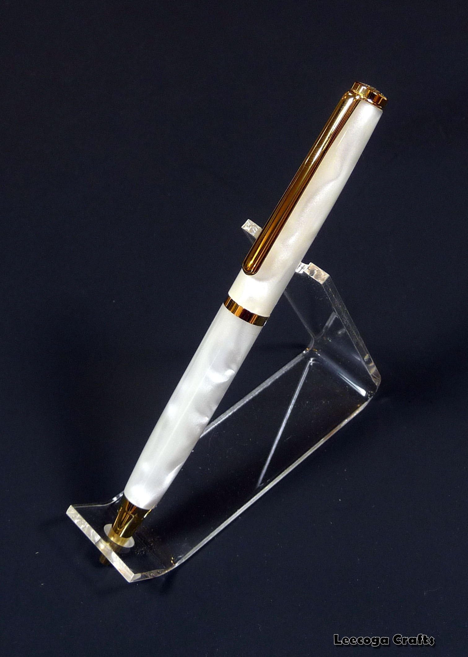 Father Sing Ballpoint Pen in brilliant 10k Gold plating with White Pearl body