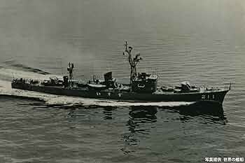 ピットロードの1/700　初代「いすず」型4隻セット　箱無し ピットロードの1/700 初代「いすず」型4隻セット 箱無し 船・ボート