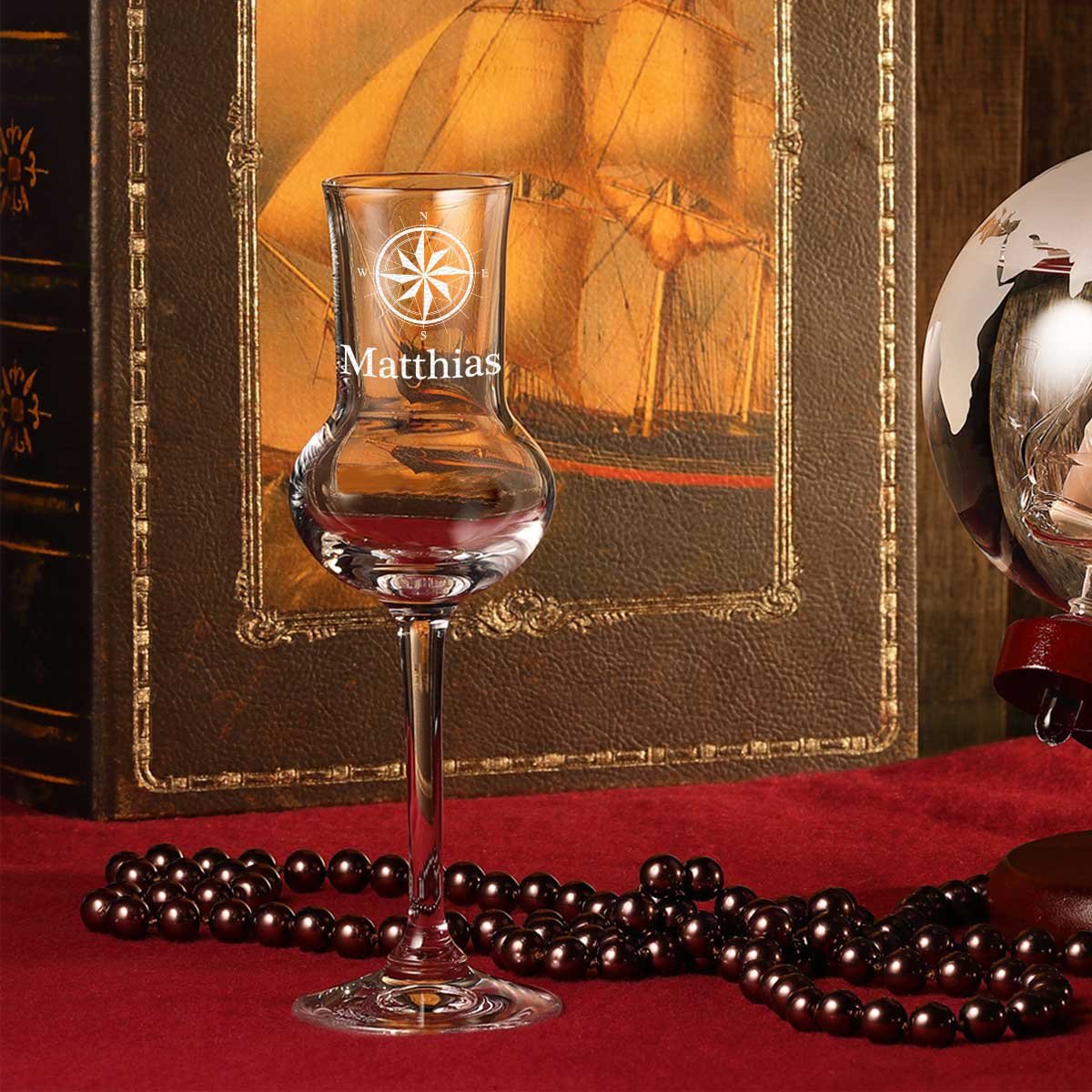 champagneglazen gegraveerd met naam en datum